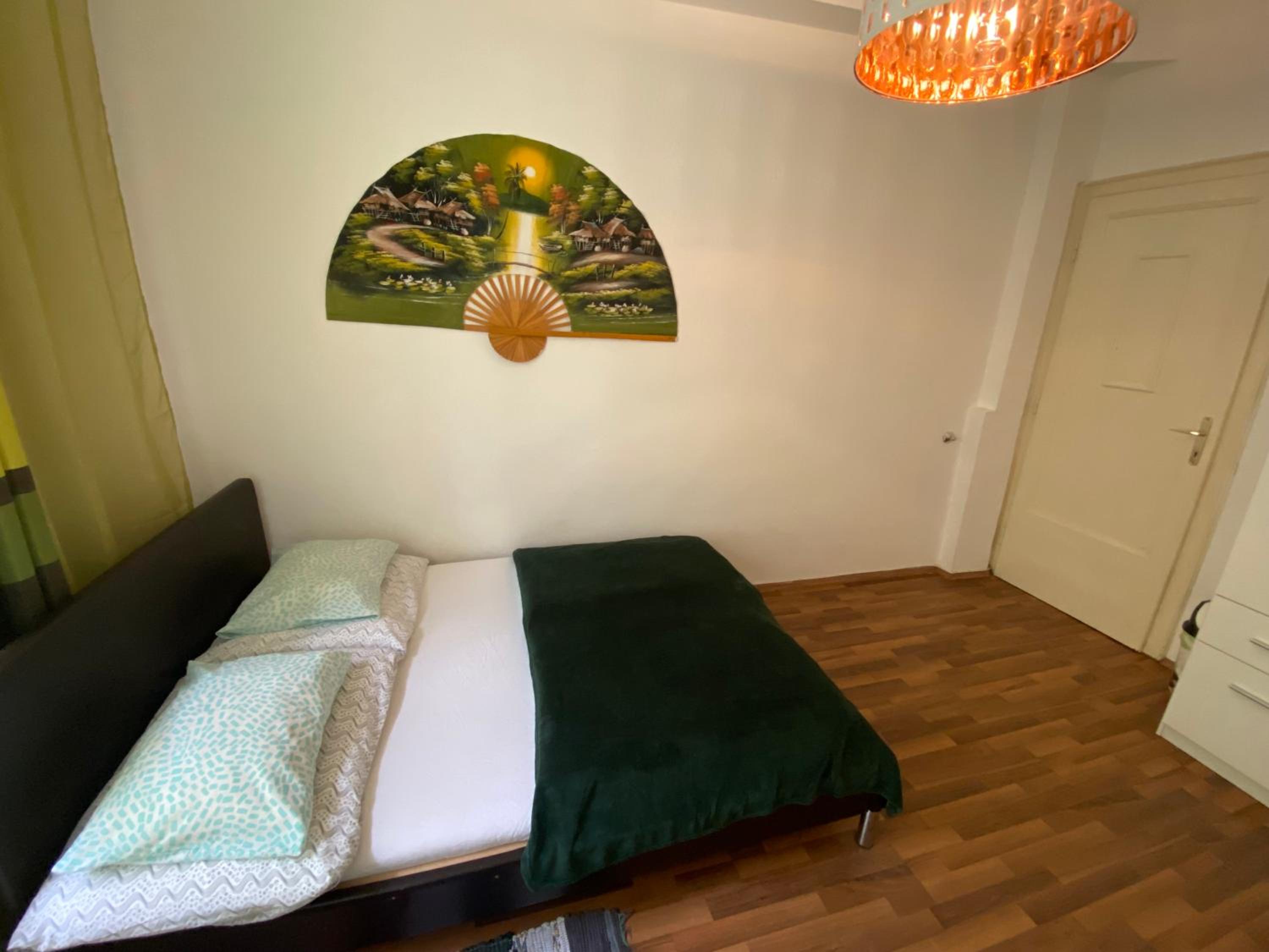 Promenade Guesthouse near the Danube