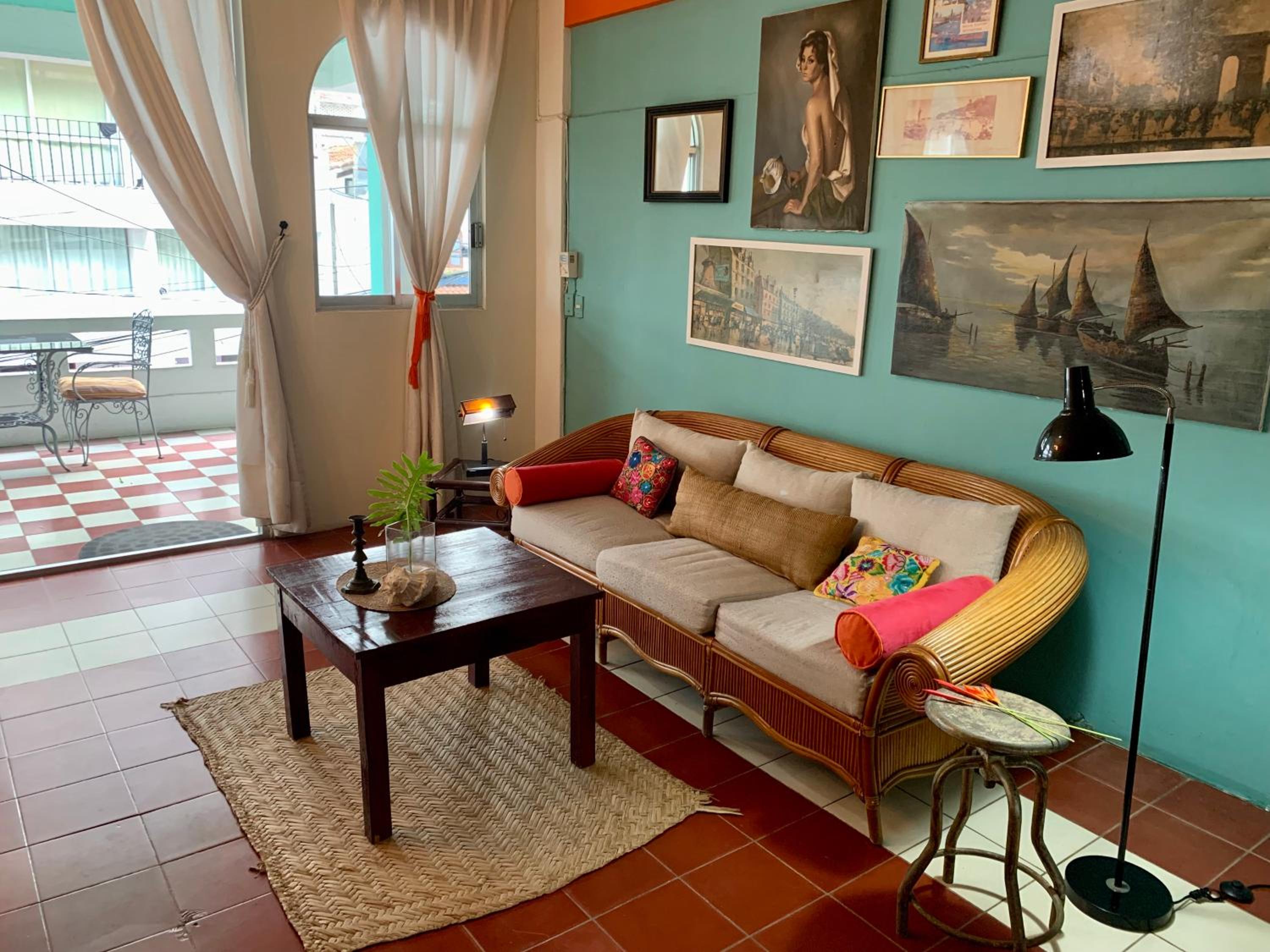 lounge