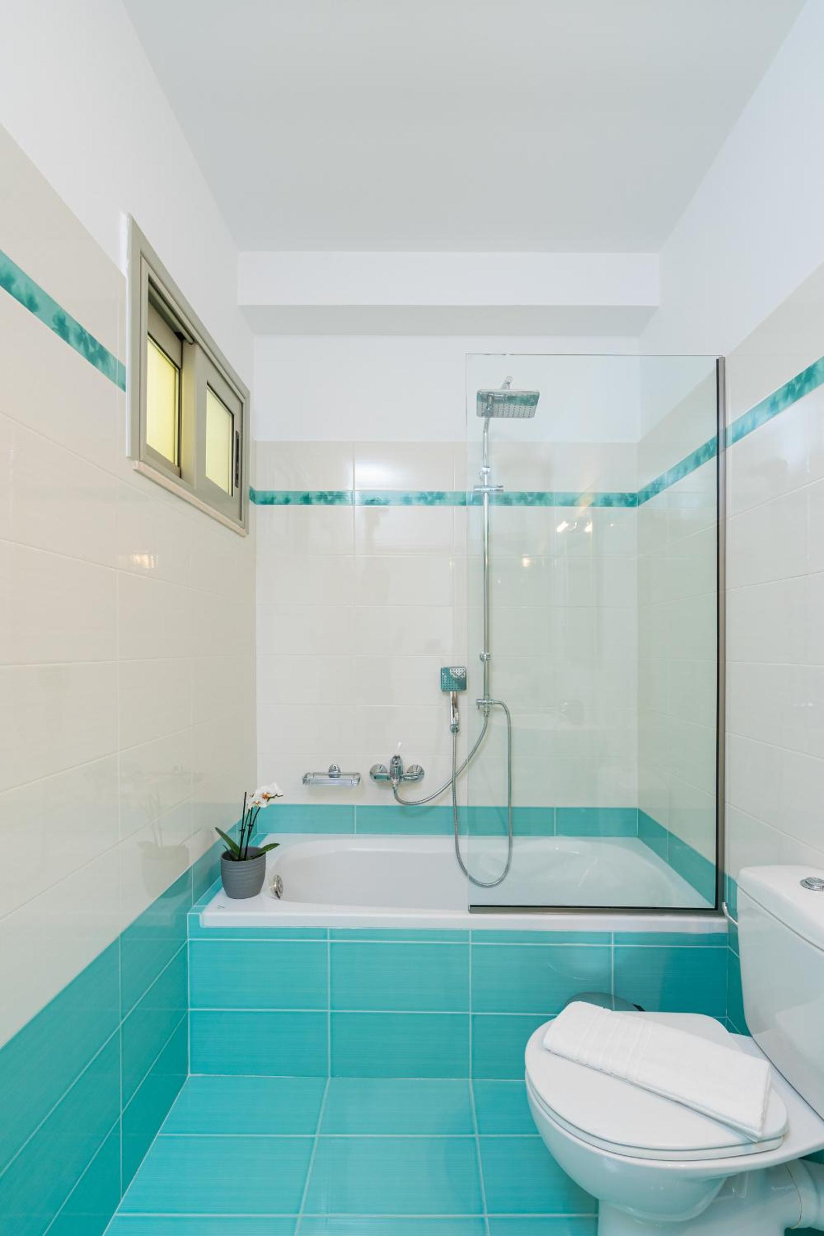 K&D Central Suite en Sitia — bathroom