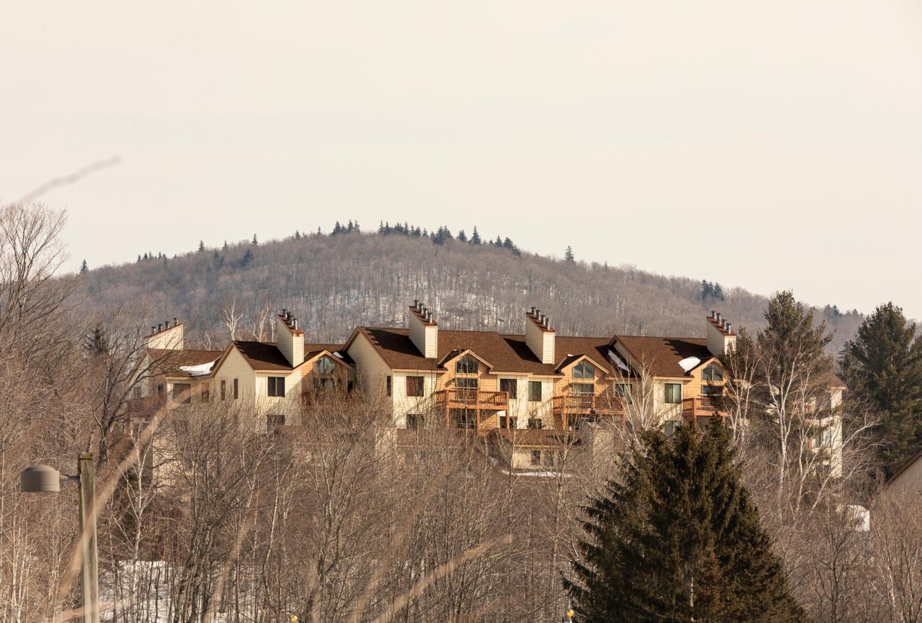 Mount Snow Lodging by Vail Resorts view 5