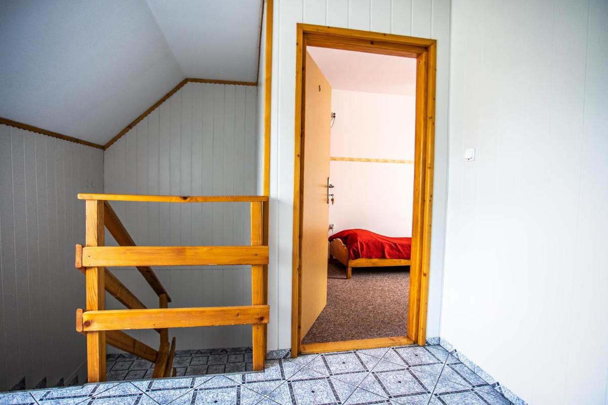 Photo 24