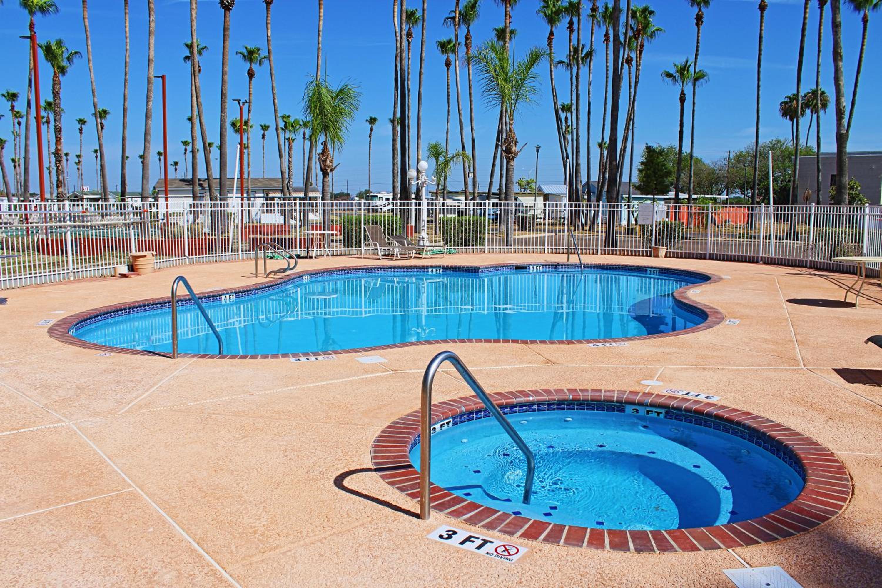 Victoria Palms Inn and Suites - Property Image 35