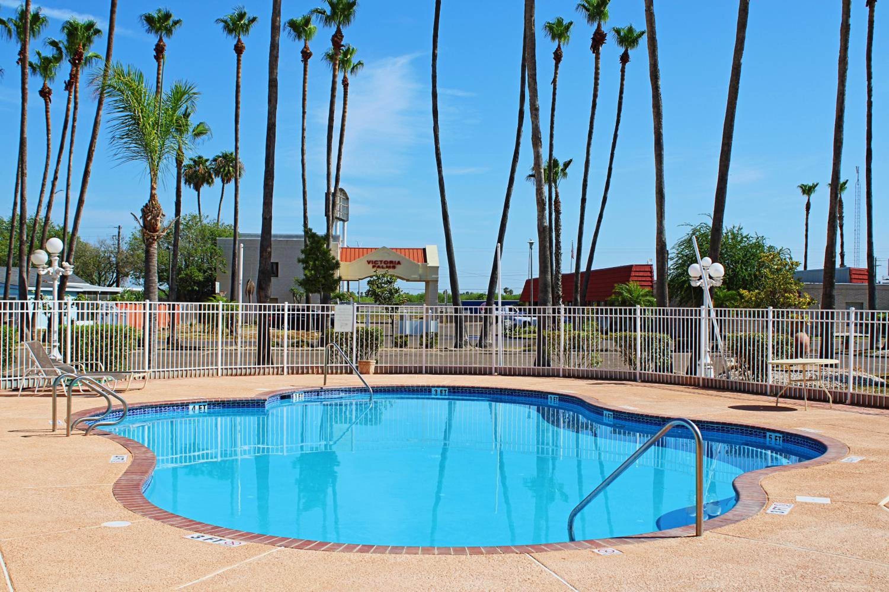 McAllen Vacations - Victoria Palms Inn and Suites - Property Image 2