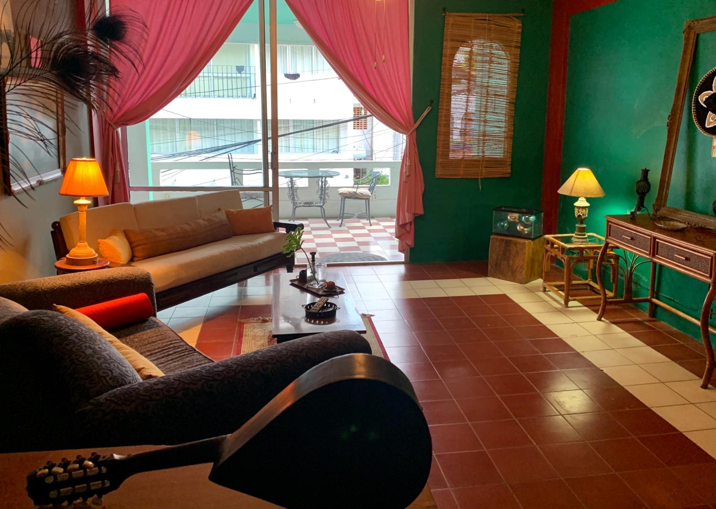 lounge