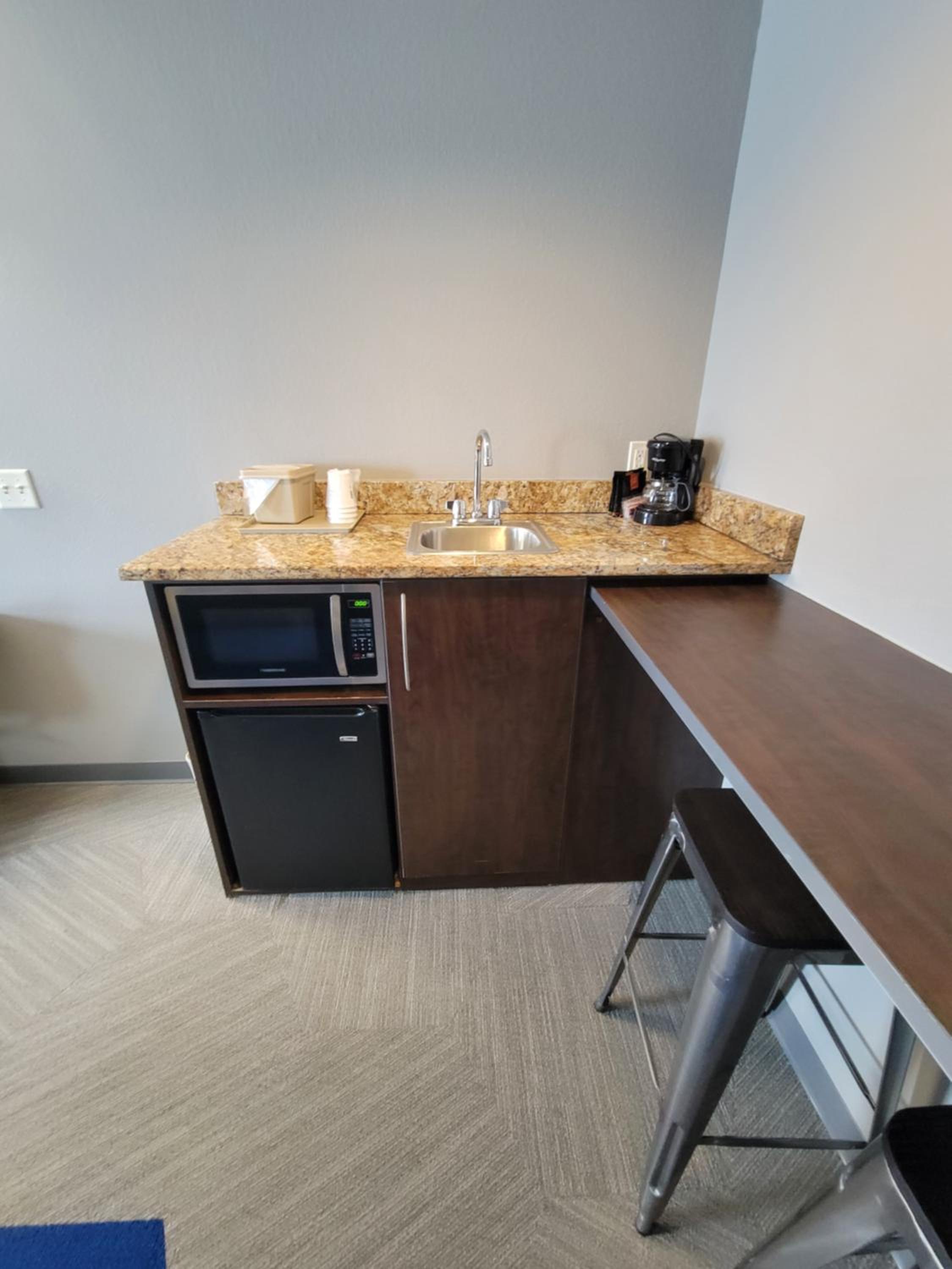 Council Bluffs Vacations - Microtel Inn Suites by Wyndham Bluffs - Property Image 22