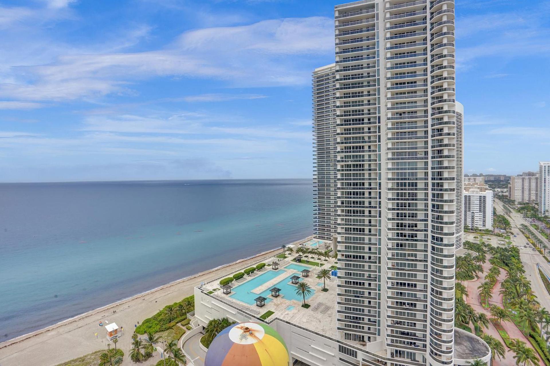 Amazing apartments at Lyfe Resort & Residences