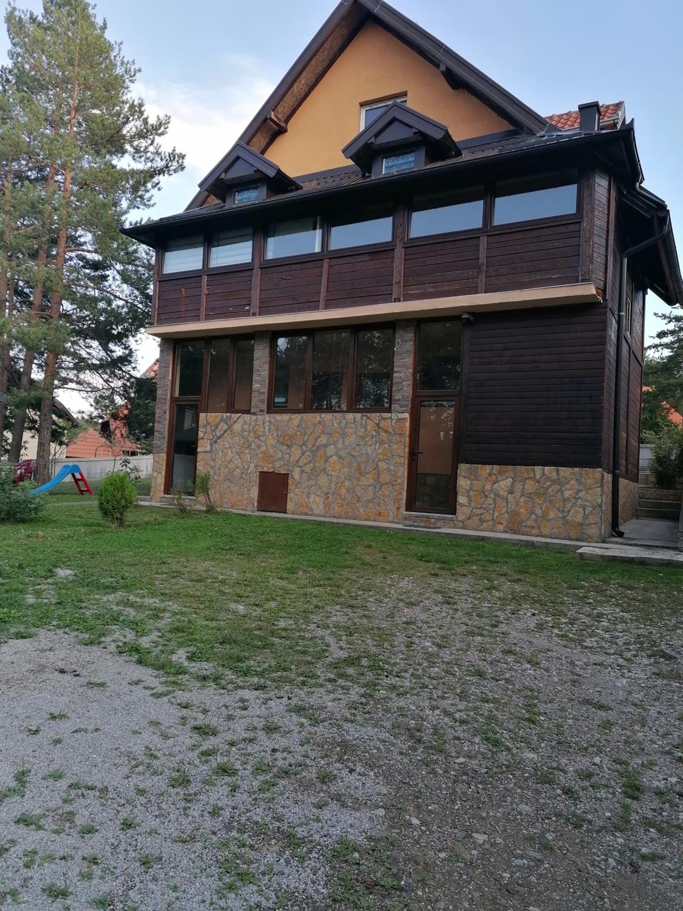 Tara Bozic Apartmani
