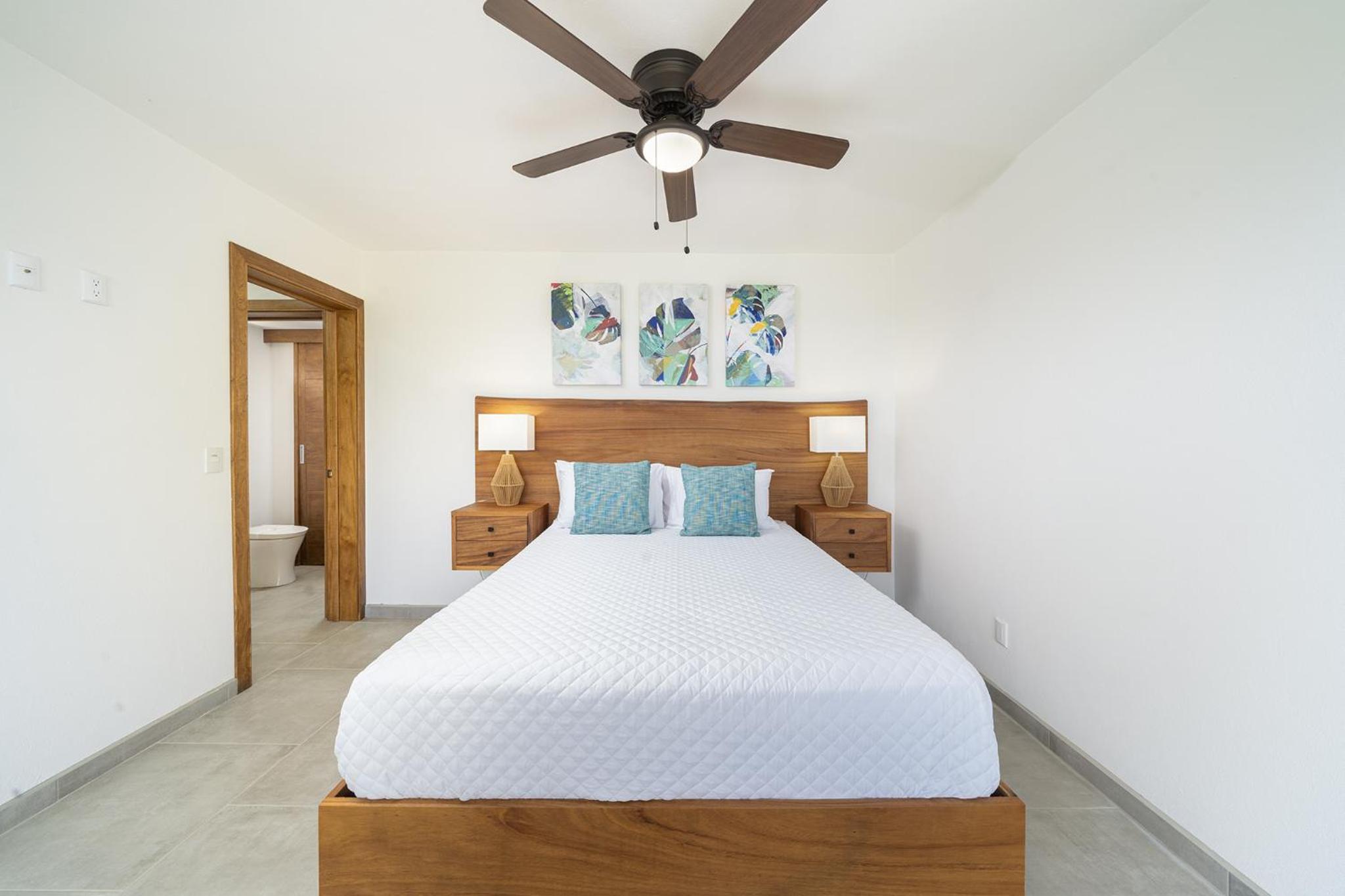 Villa Vista Pacifico - Serene Villa, Ocean View Pool, Rooftop Deck, 5 BR