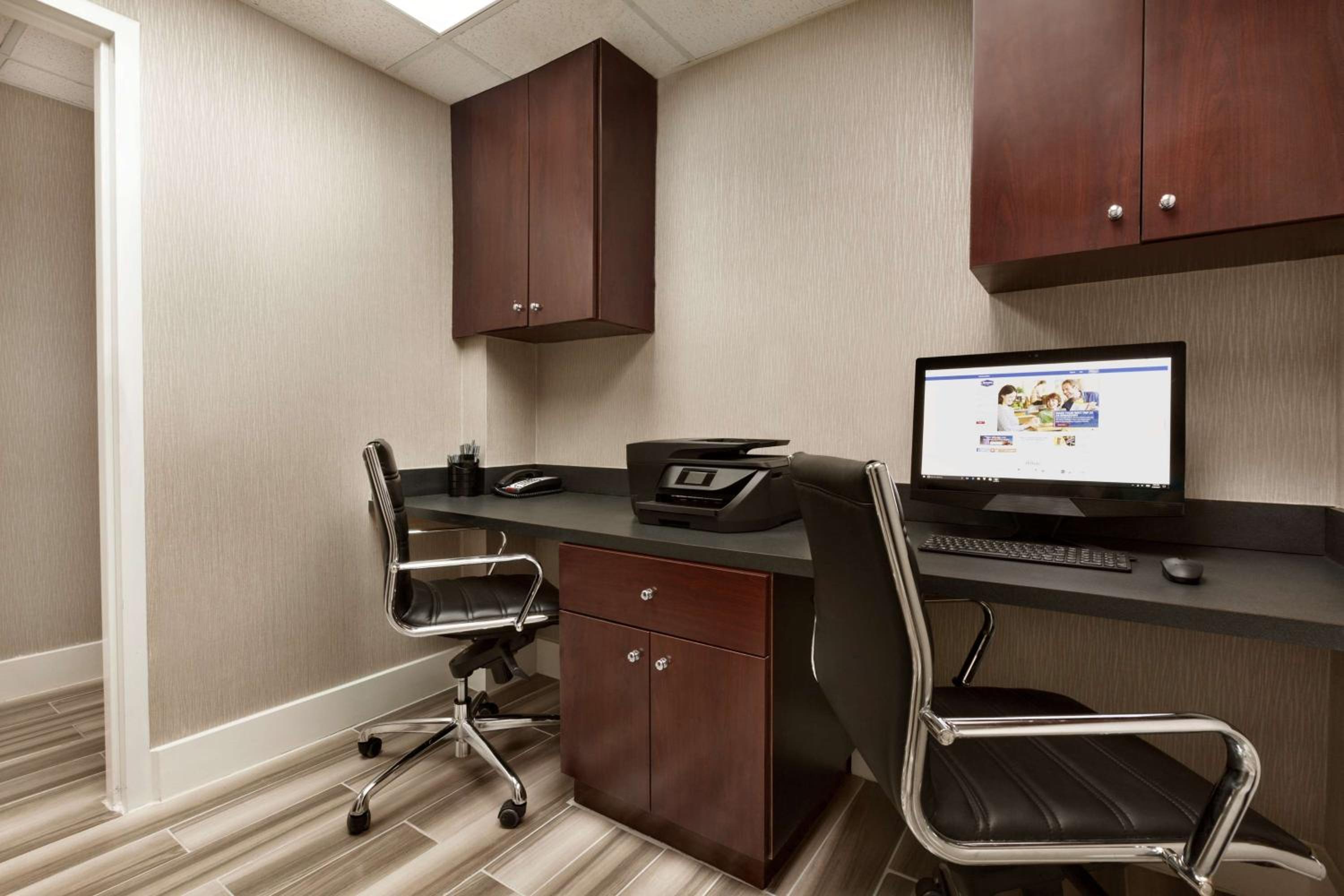 Waycross Vacations - Hampton Inn Waycross - Property Image 3