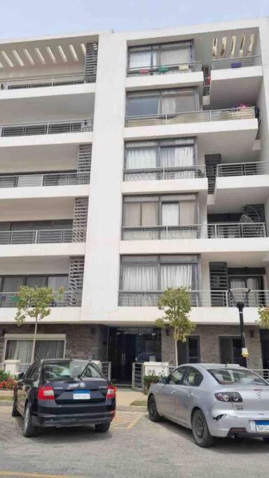 Apartment in tag sultan compound