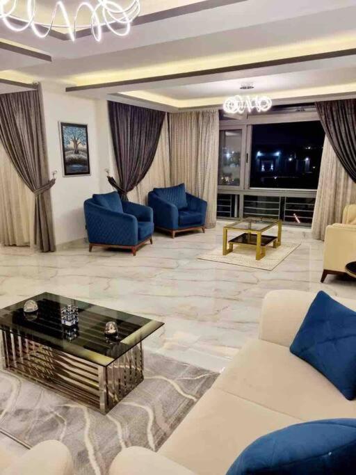Apartment in tag sultan compound