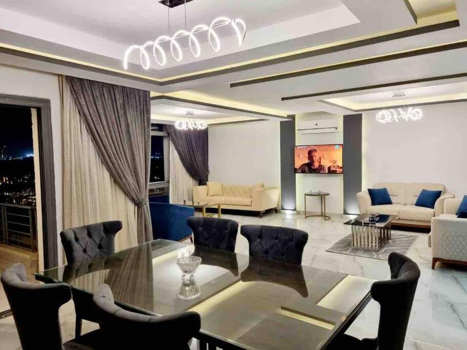 Apartment in tag sultan compound
