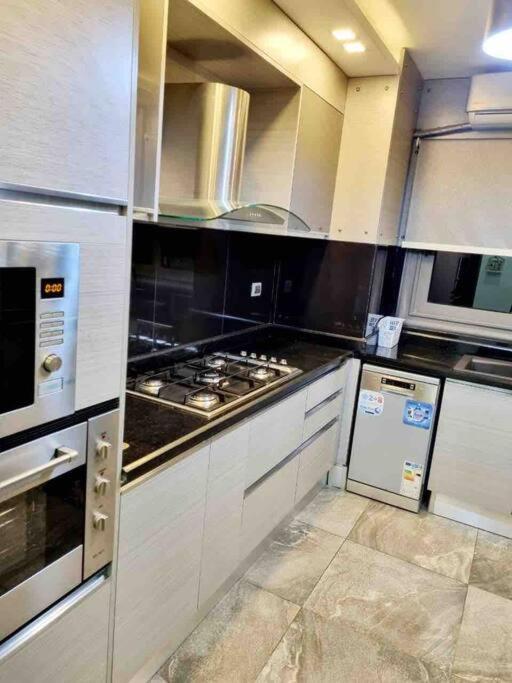 Apartment in tag sultan compound