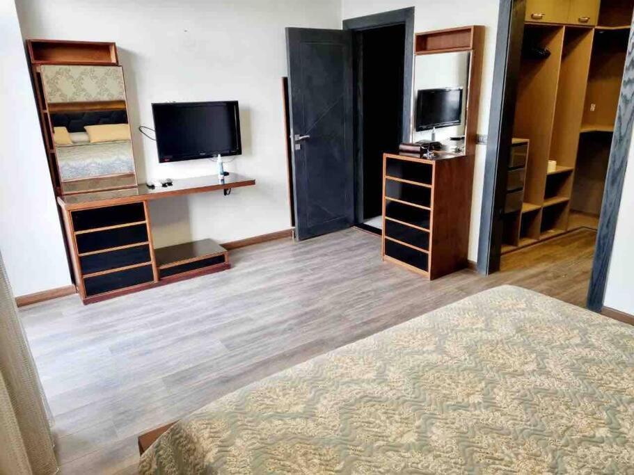 Apartment in tag sultan compound