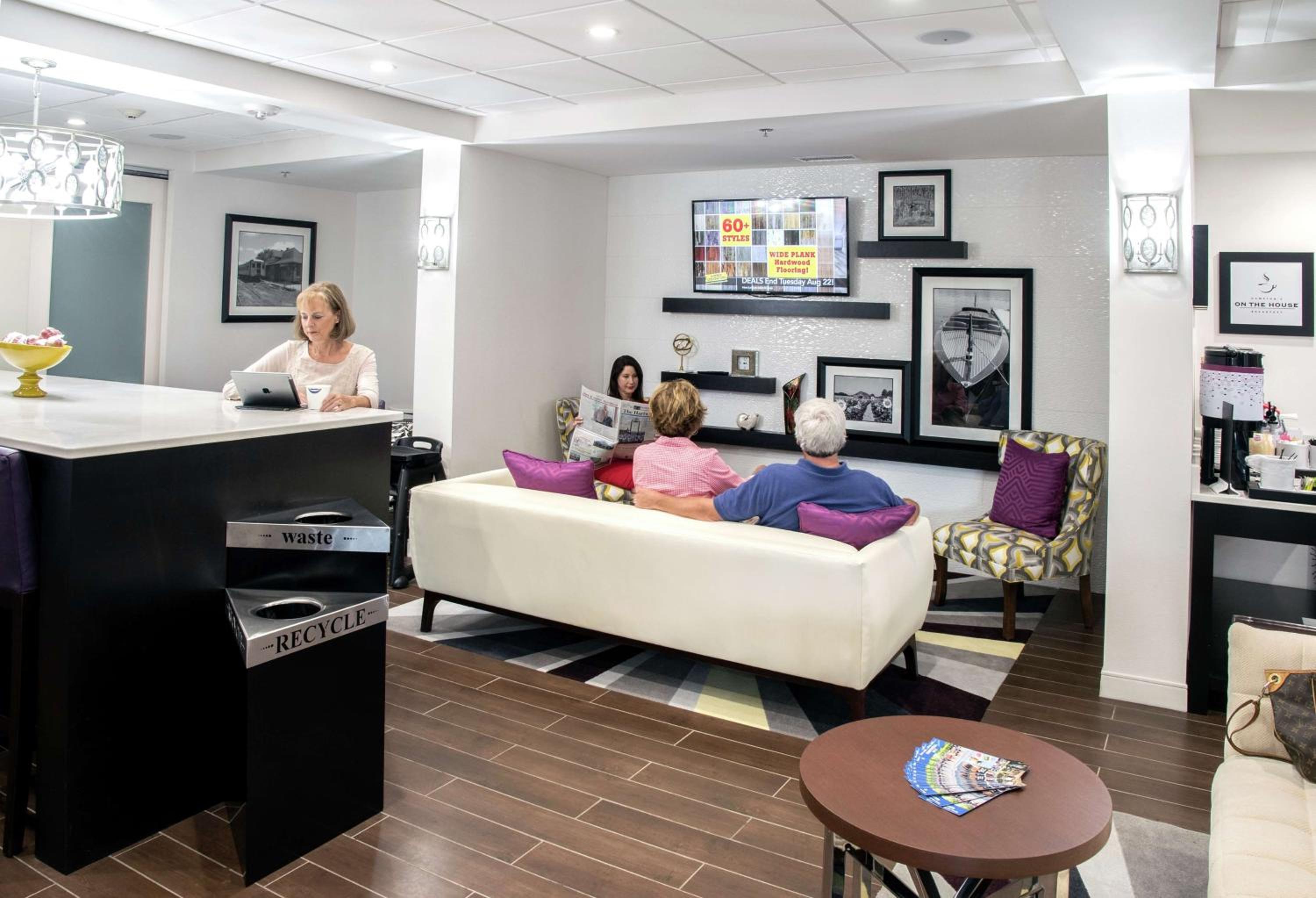 Anderson Vacations - Hampton Inn Hartwell Ga - Property Image 3