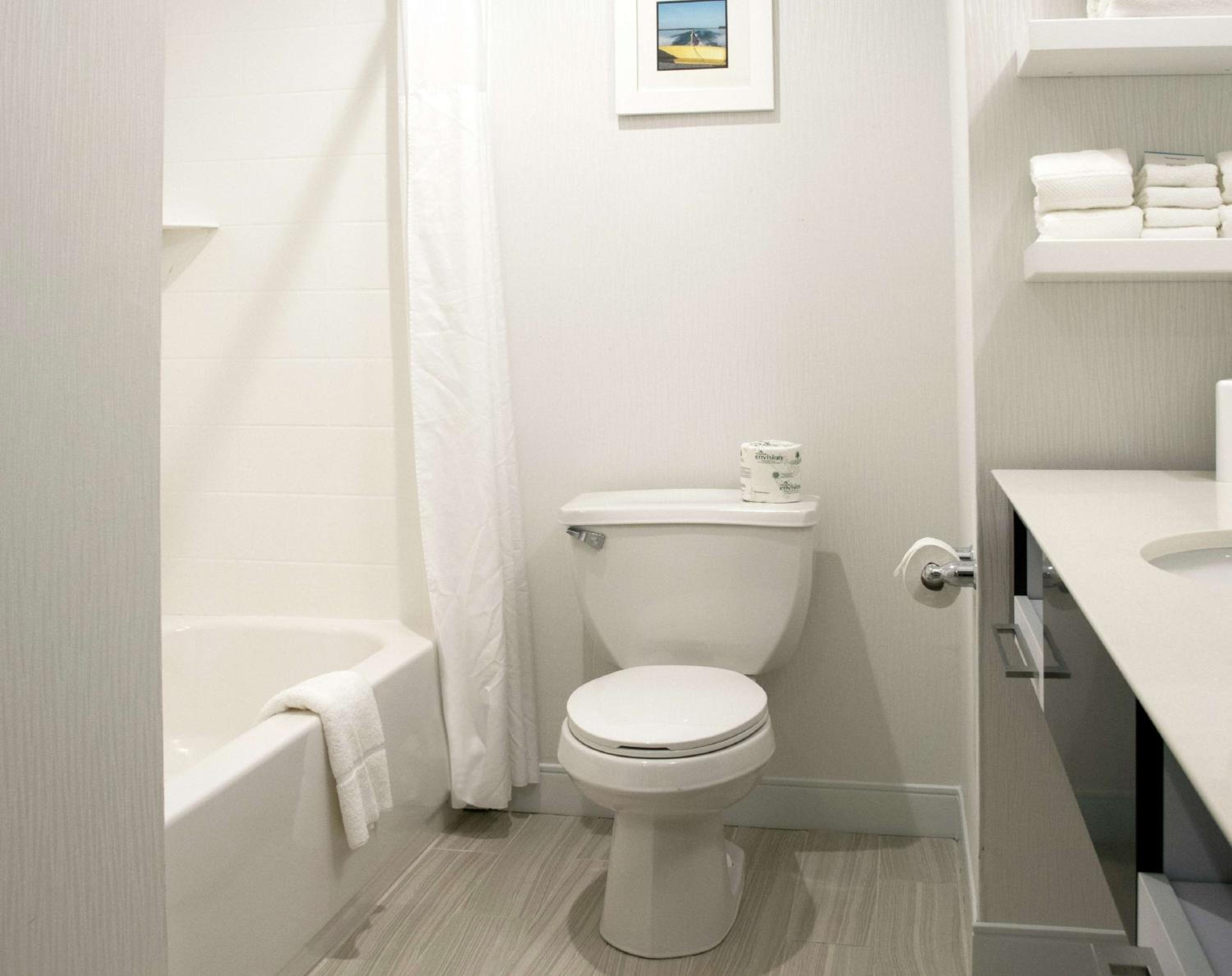 Hampton Inn Hartwell Ga - Property Image 9