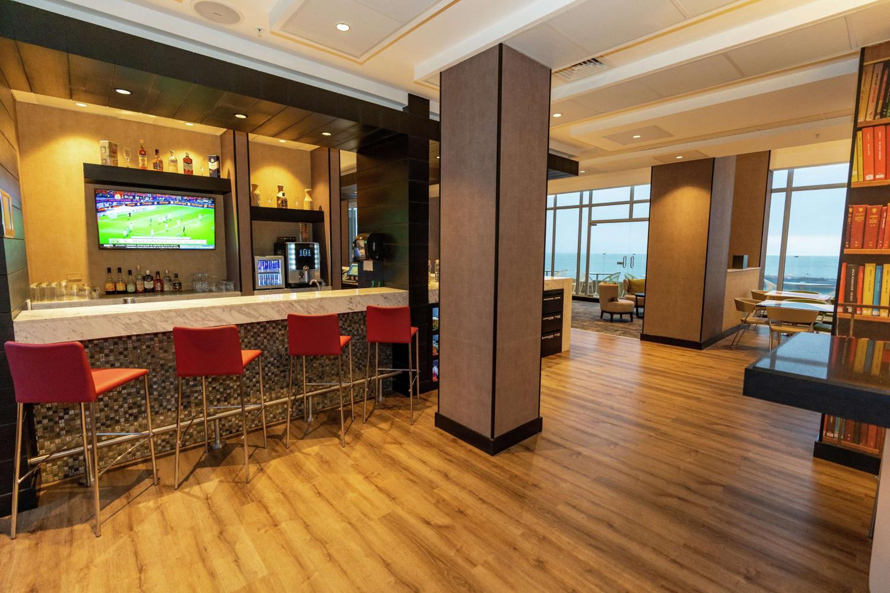 Antofagasta Vacations - Hampton By Hilton Antofagasta - Property Image 9