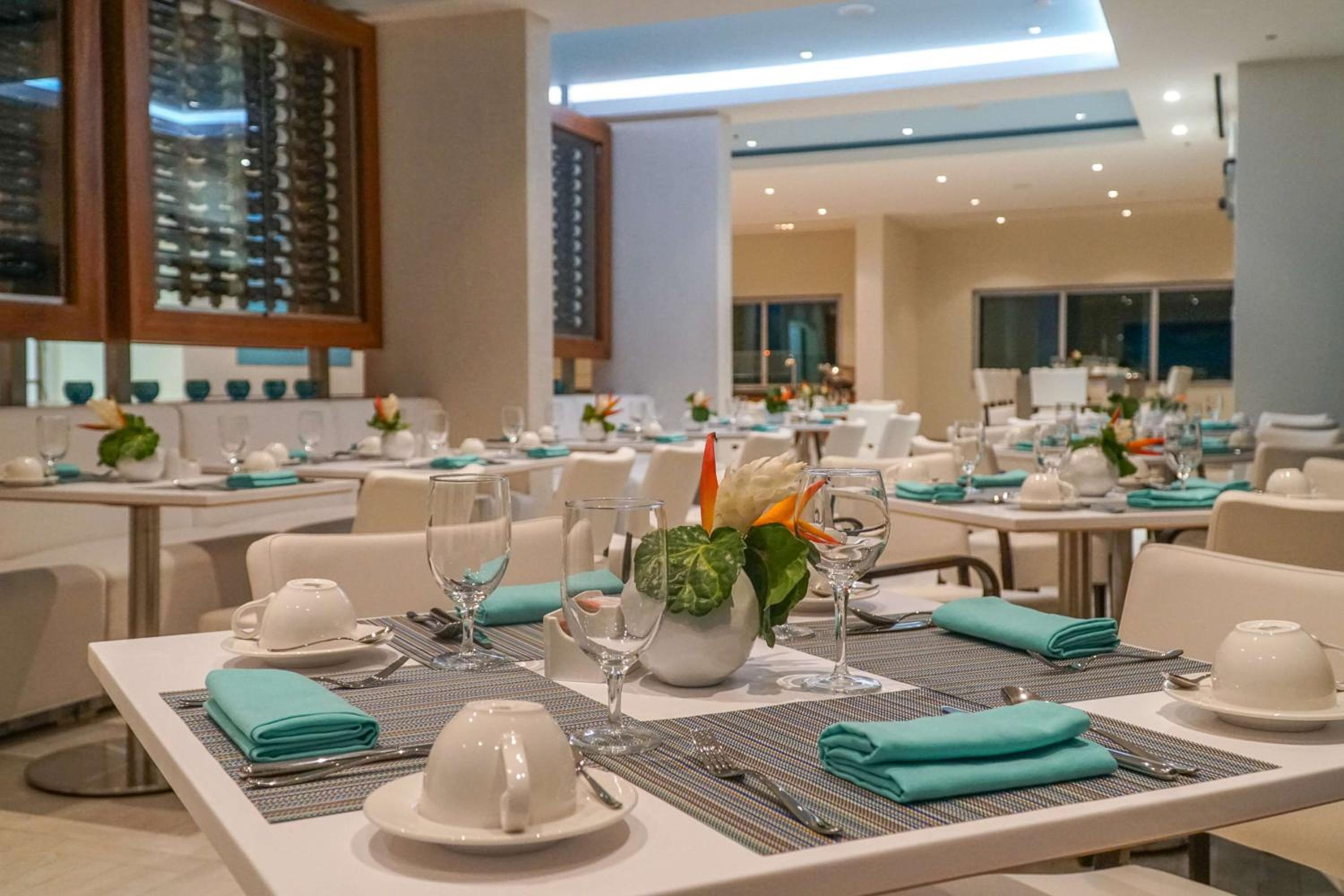 Harbor Club St Lucia, Curio Collection by Hilton - Photo 9