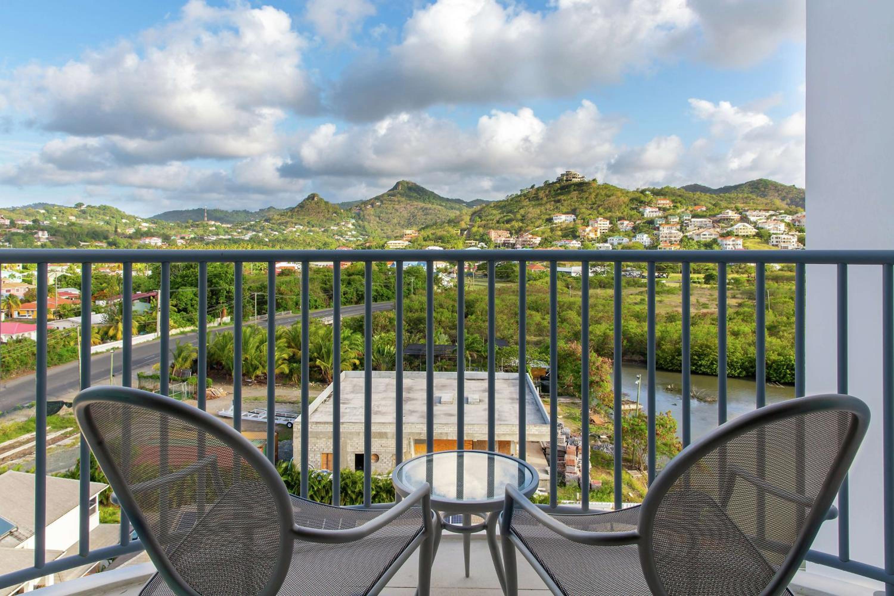 Harbor Club St Lucia, Curio Collection by Hilton - Photo 14