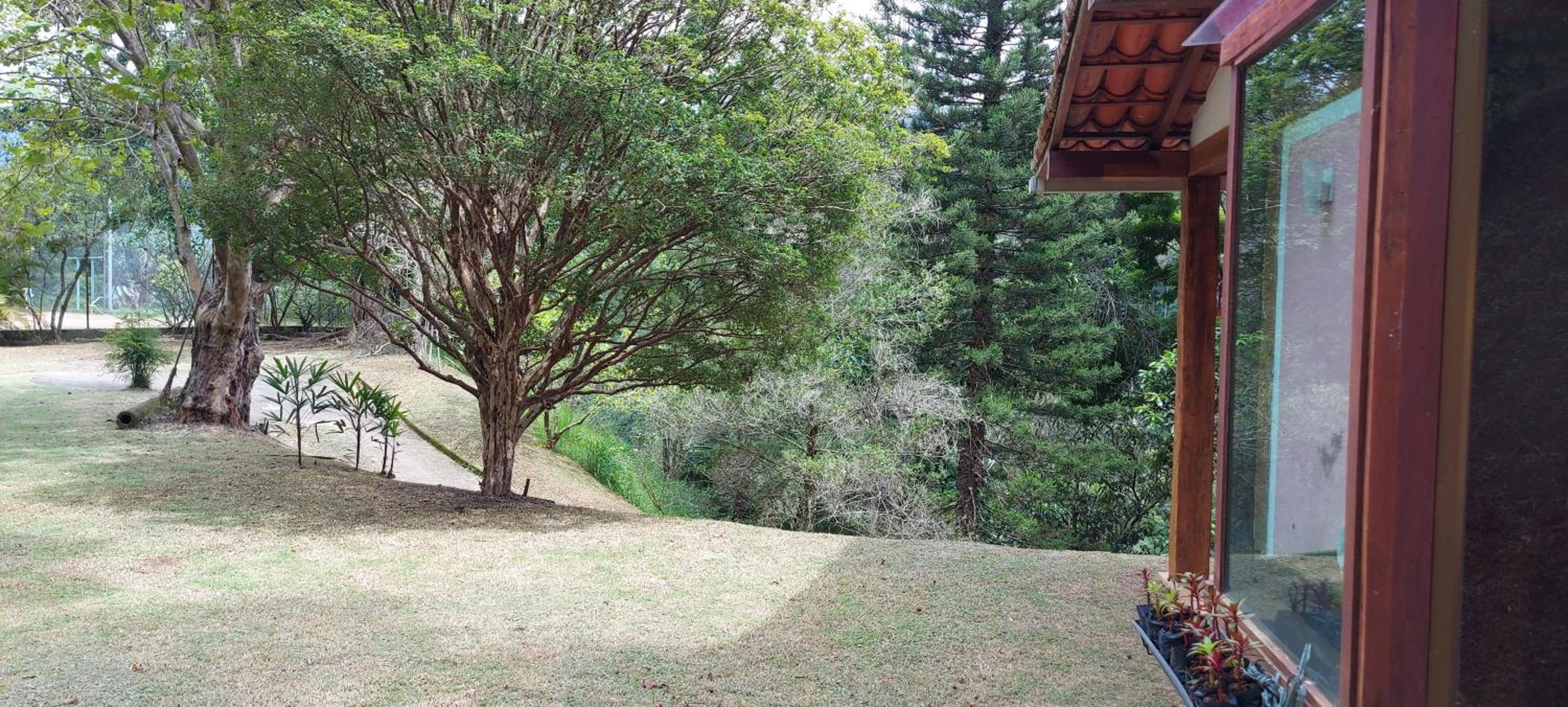 Chalé Araras Itaipava - Refúgio na Serra ,natureza ,clima fresco , ar puro