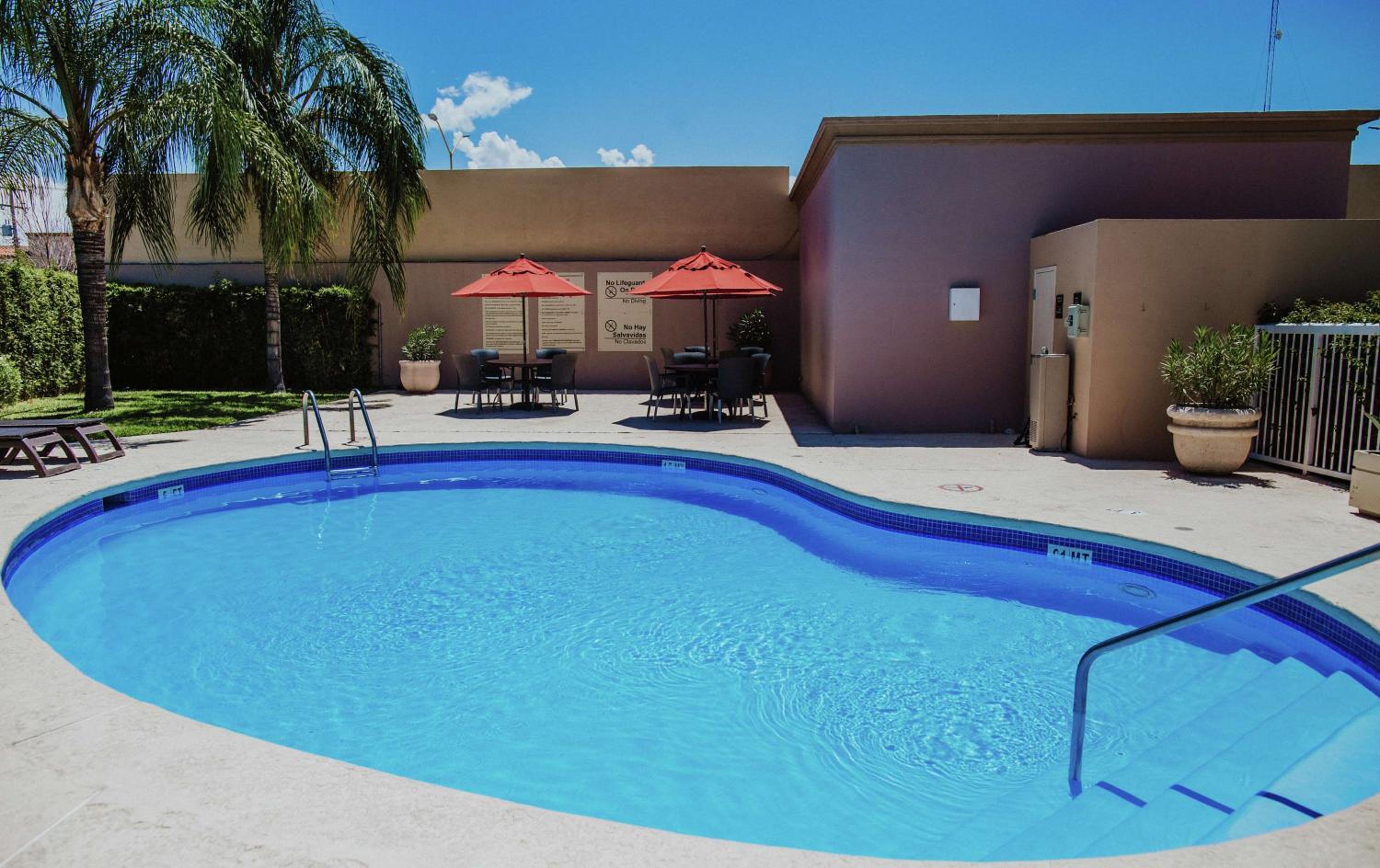 Torreon Vacations - Hampton Inn Torreon Airport-Galerias - Property Image 12