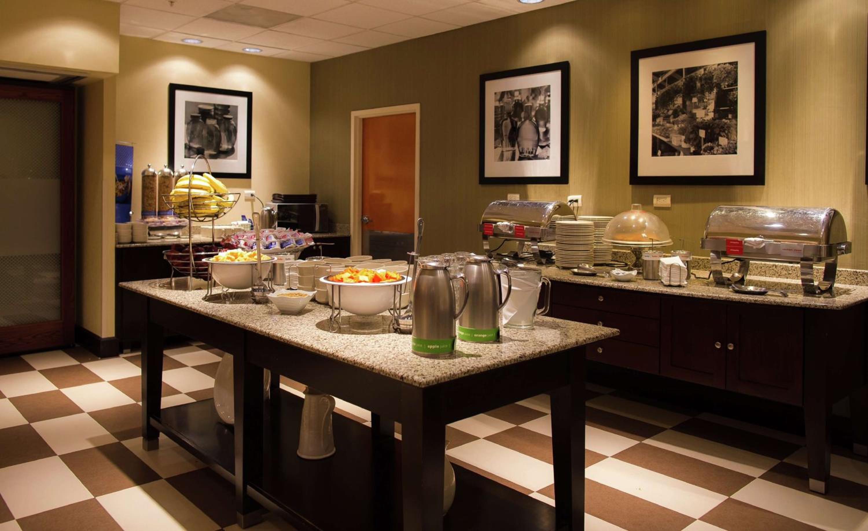 Torreon Vacations - Hampton Inn Torreon Airport-Galerias - Property Image 4