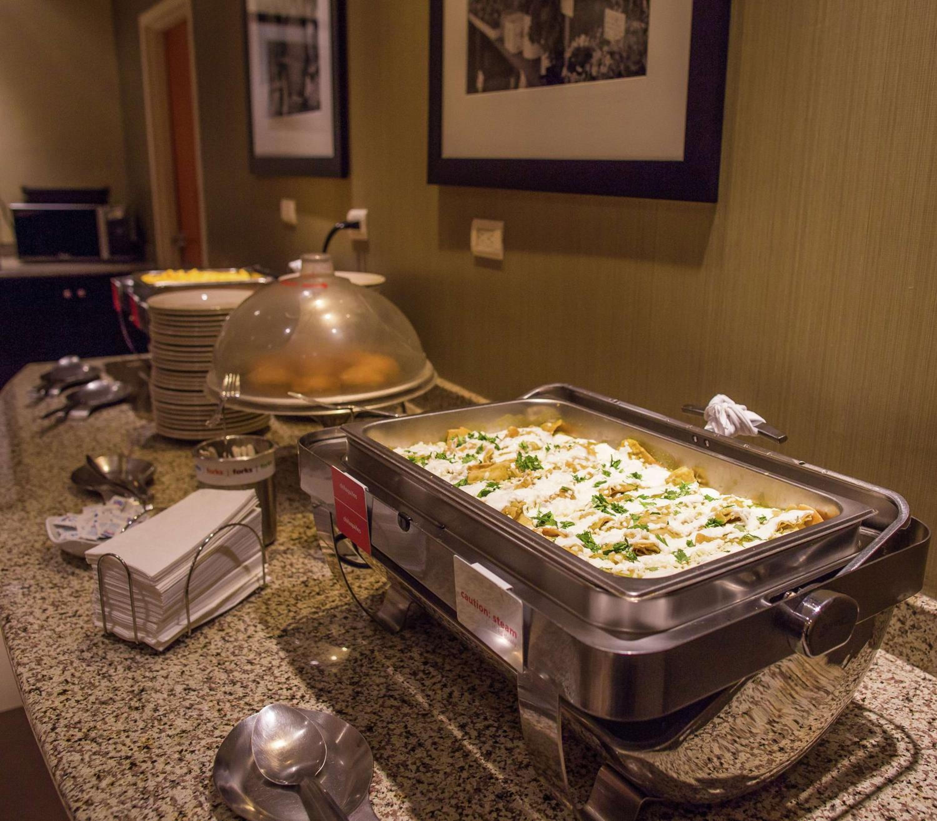 Torreon Vacations - Hampton Inn Torreon Airport-Galerias - Property Image 5