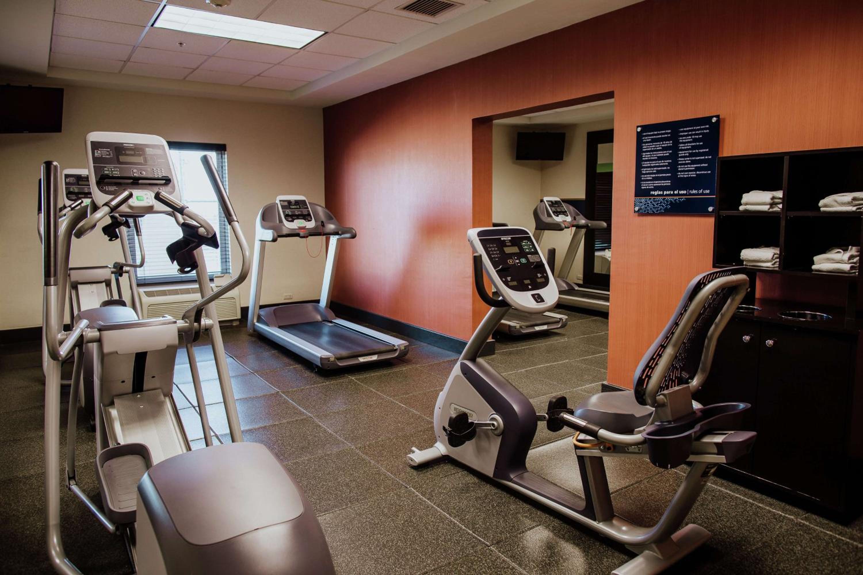 Torreon Vacations - Hampton Inn Torreon Airport-Galerias - Property Image 8