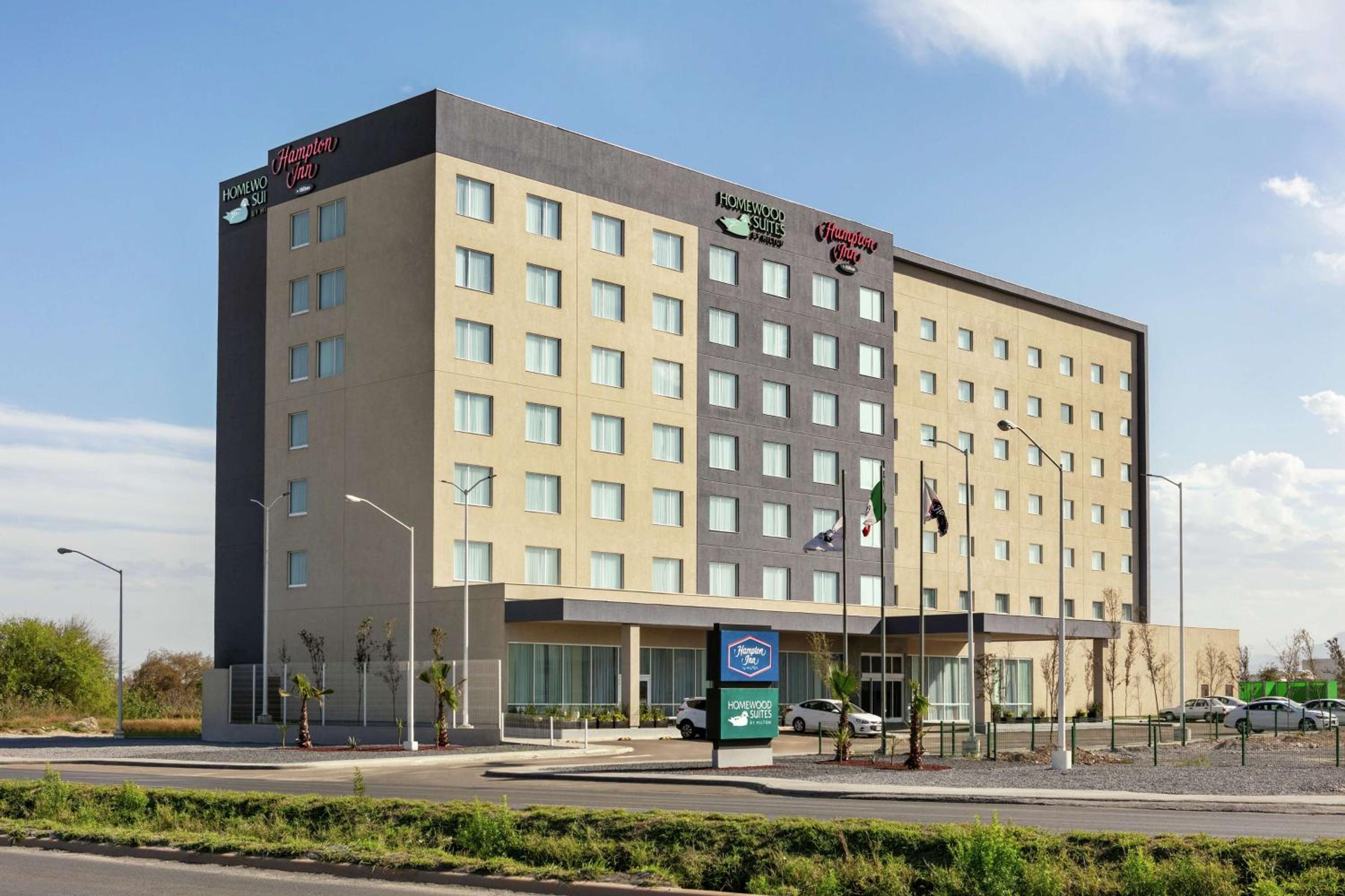 Hotel Hampton Inn By Hilton Monterrey Apodaca - Image 1