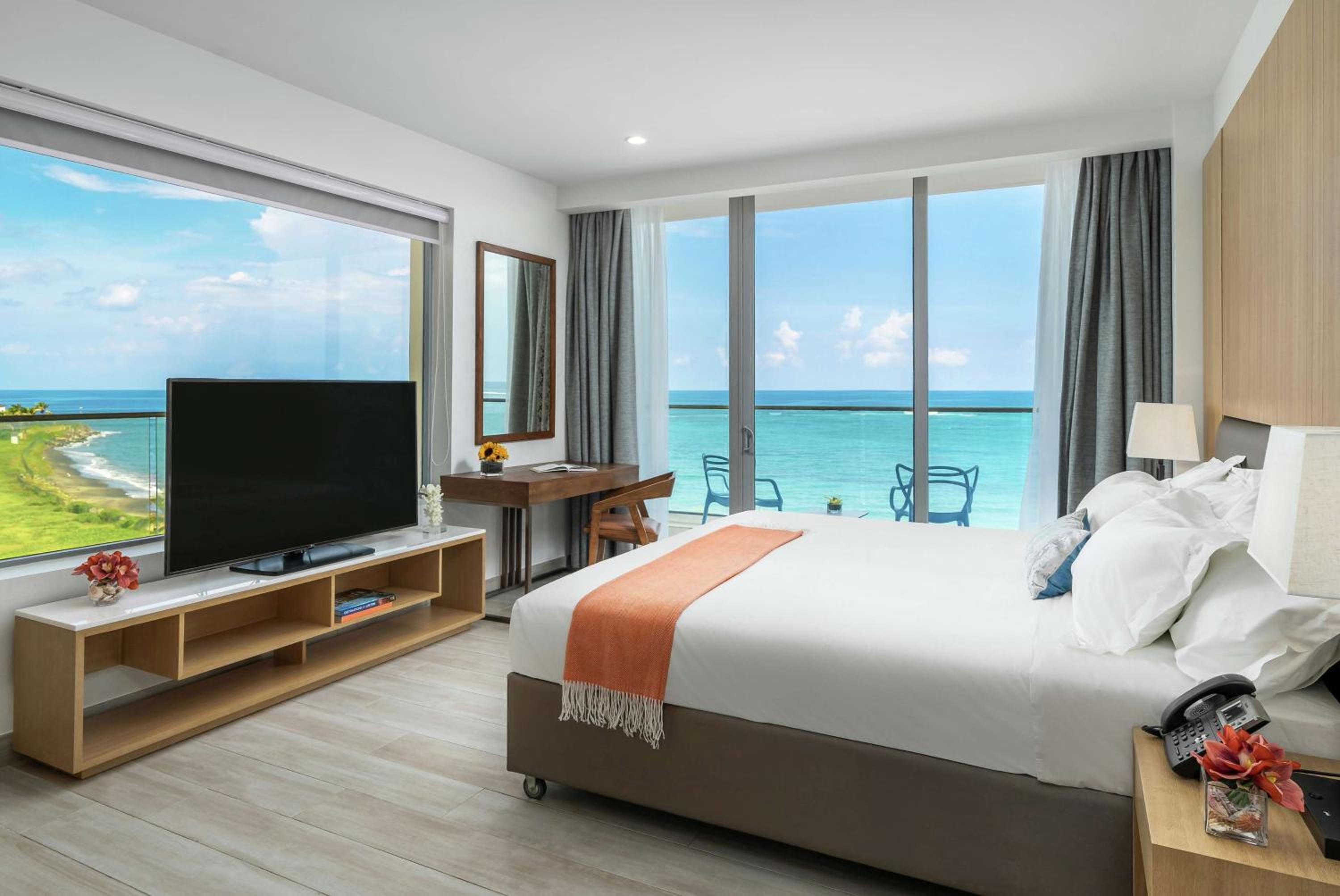 Koi Resort Saint Kitts, Curio Collection by Hilton - Photo 46