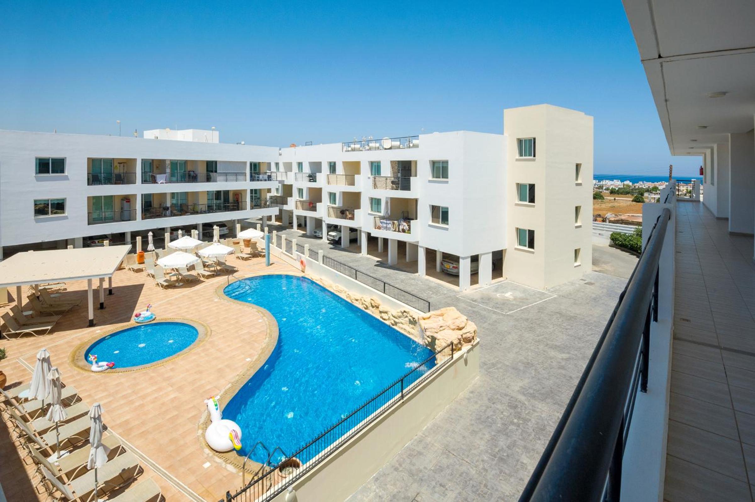 SEABREEZE APARTMENT 200m away from the sea