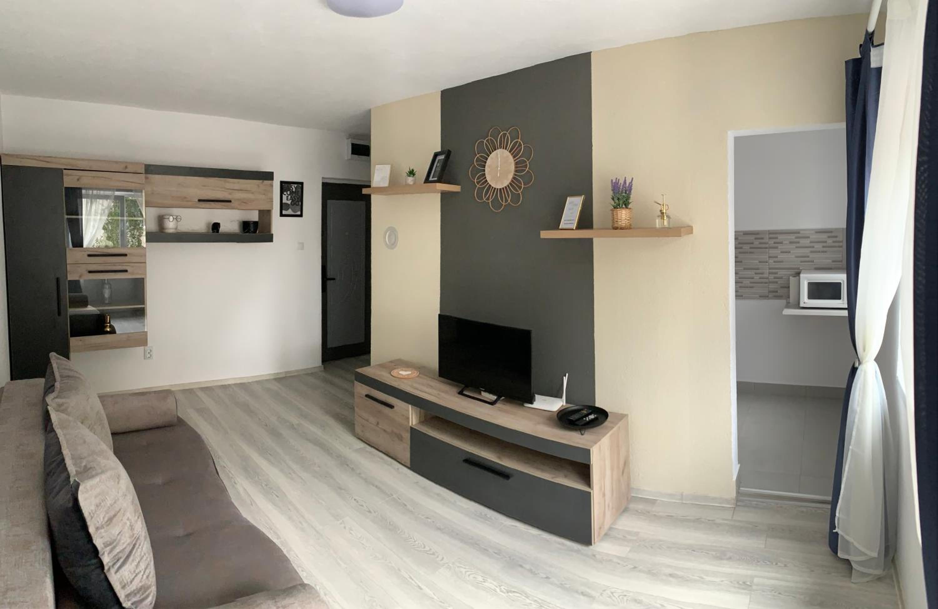 ROOR Top Nest 2 view 2