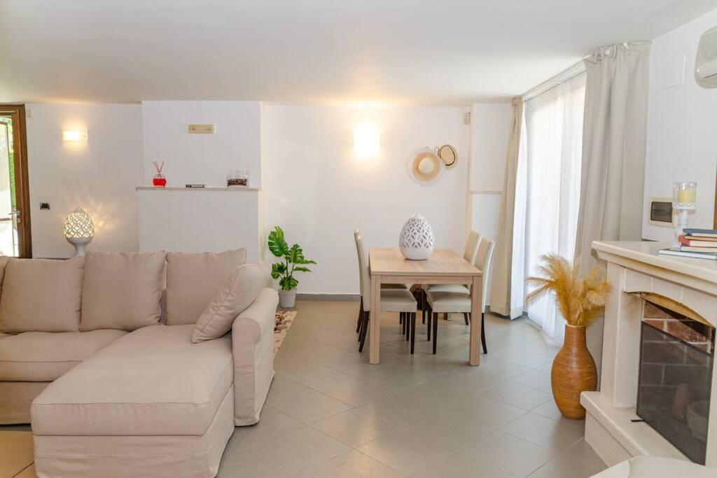 Beatrice - Regal Residence view 2