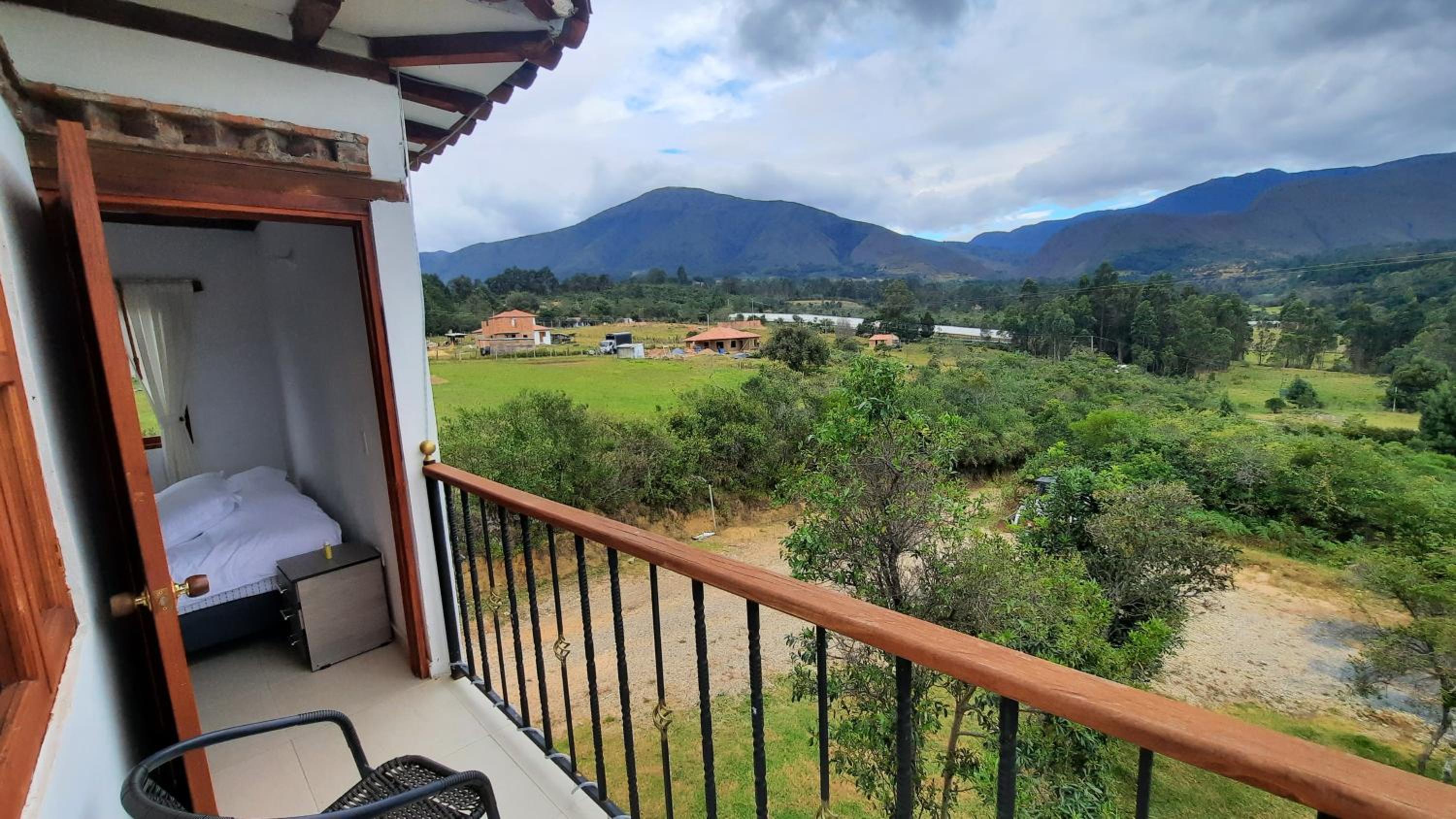 Caba-glamping La Fortuna de Luna view 4