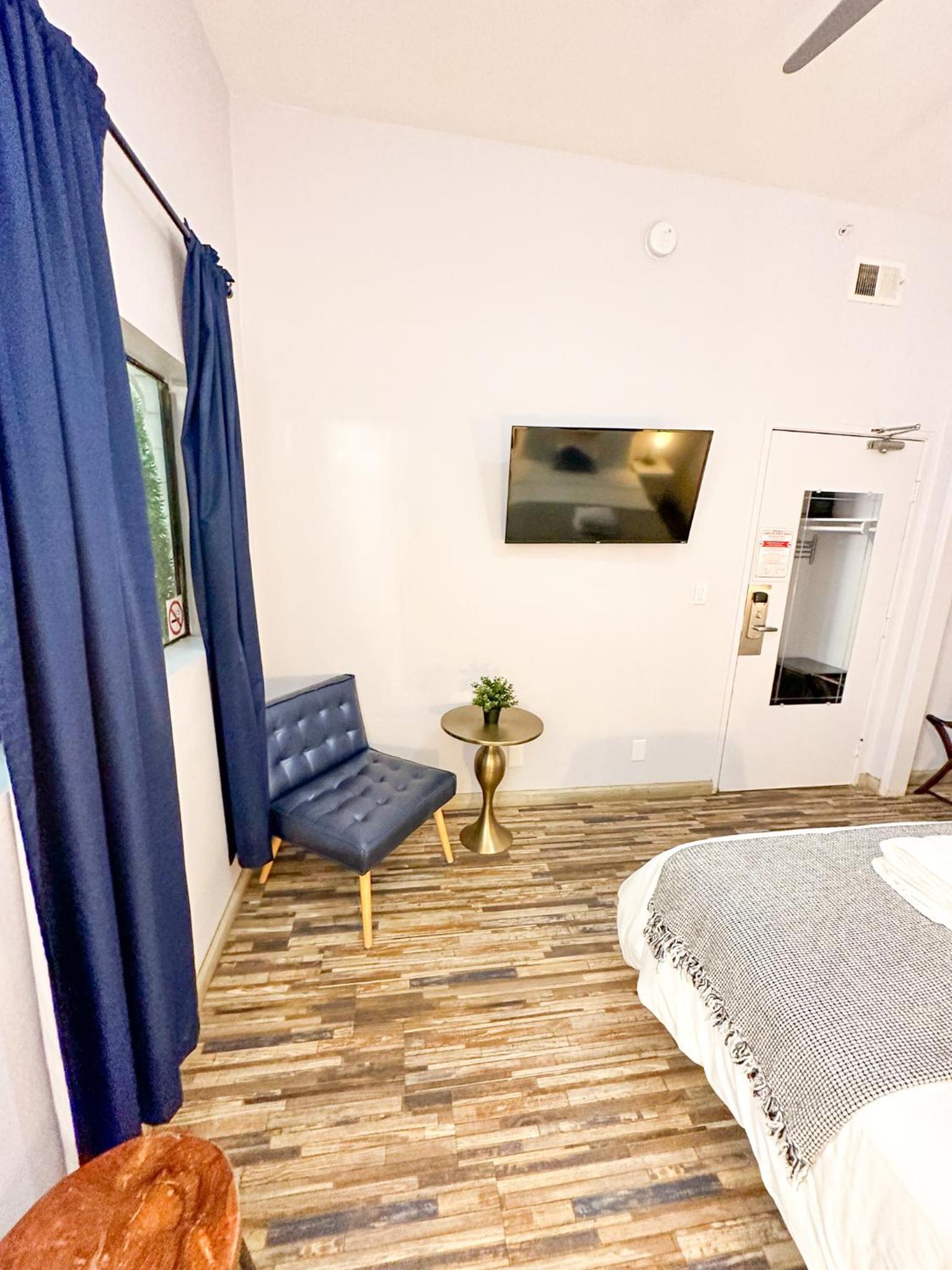 Samesun Venice Beach Hotel & Hostel