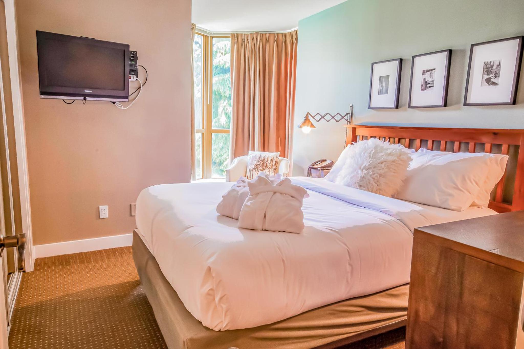 Cascade Lodge by Elevate Vacations