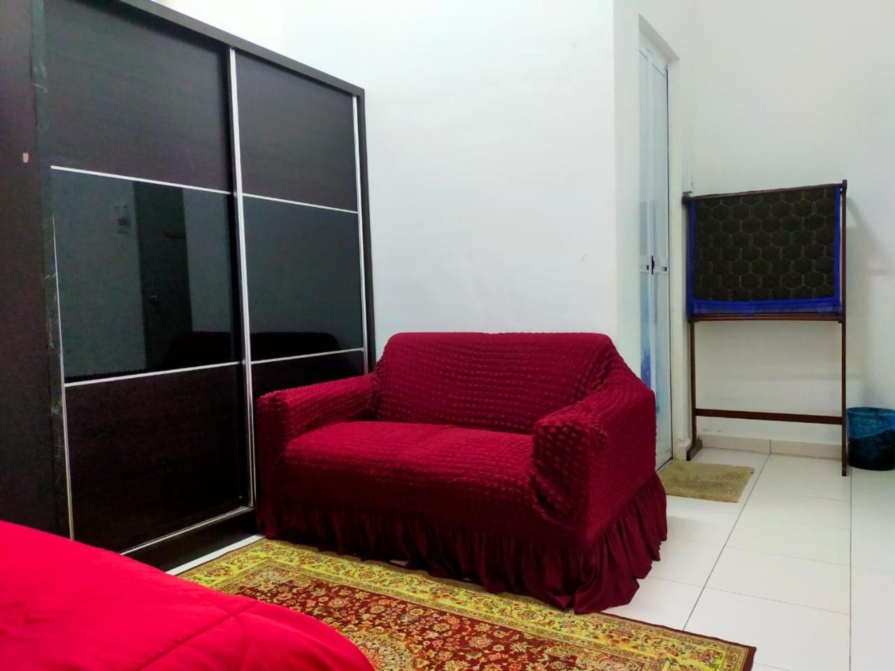 Kuantan Homestay WiFi Viu PS4 BBQ by Zaryqa photo 8