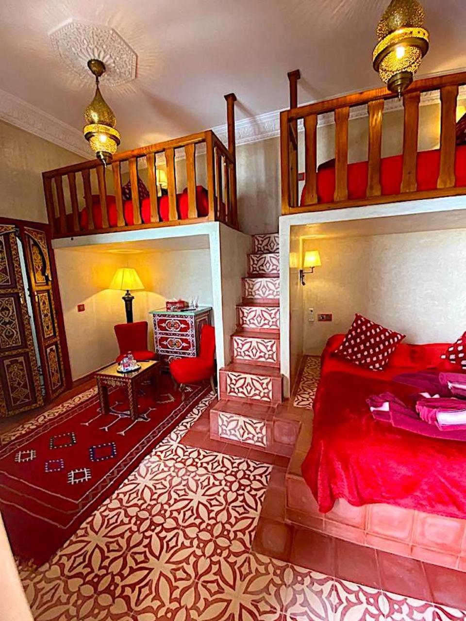 hotel room