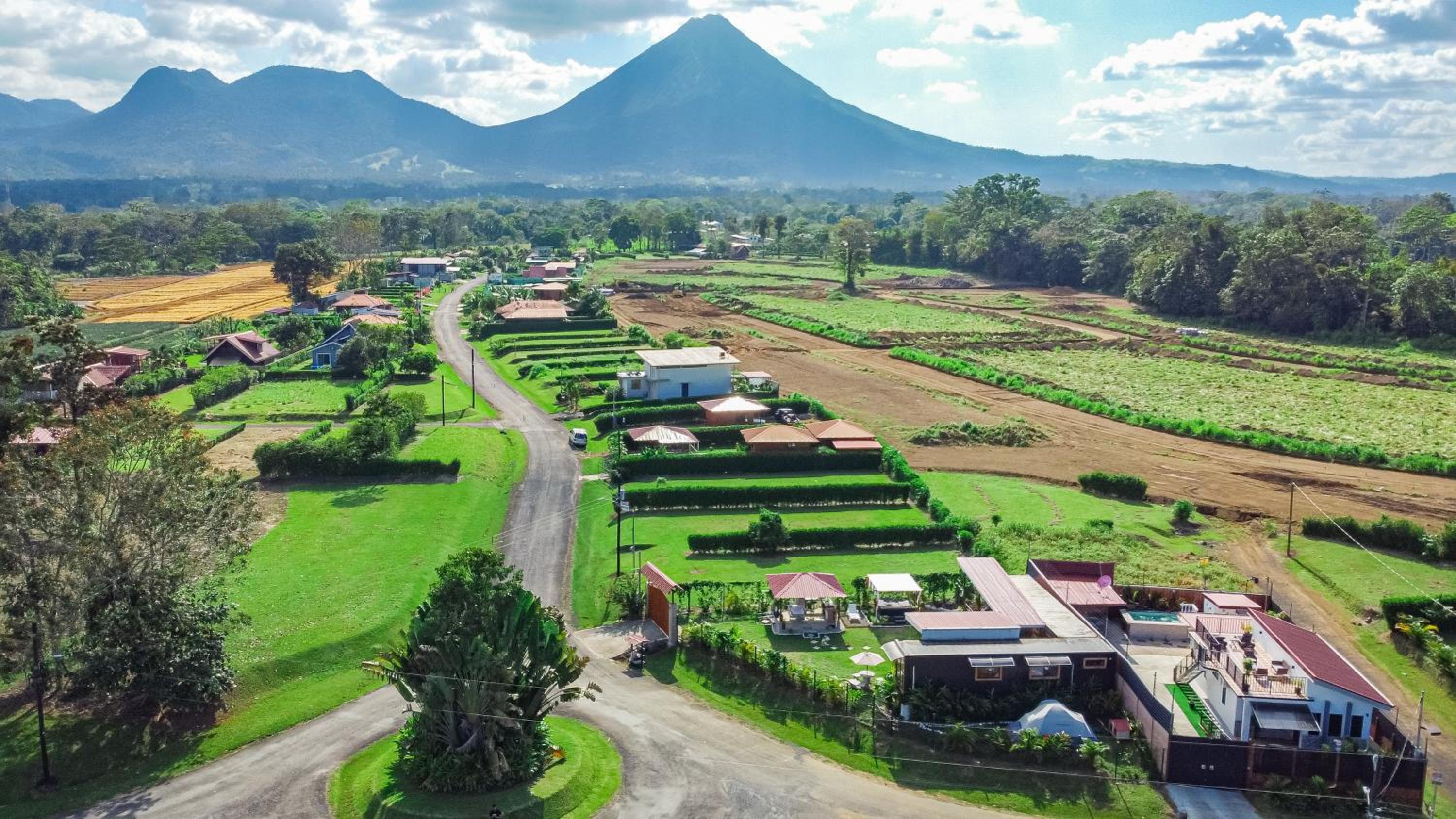 Arenal Tiny Houses - MOON