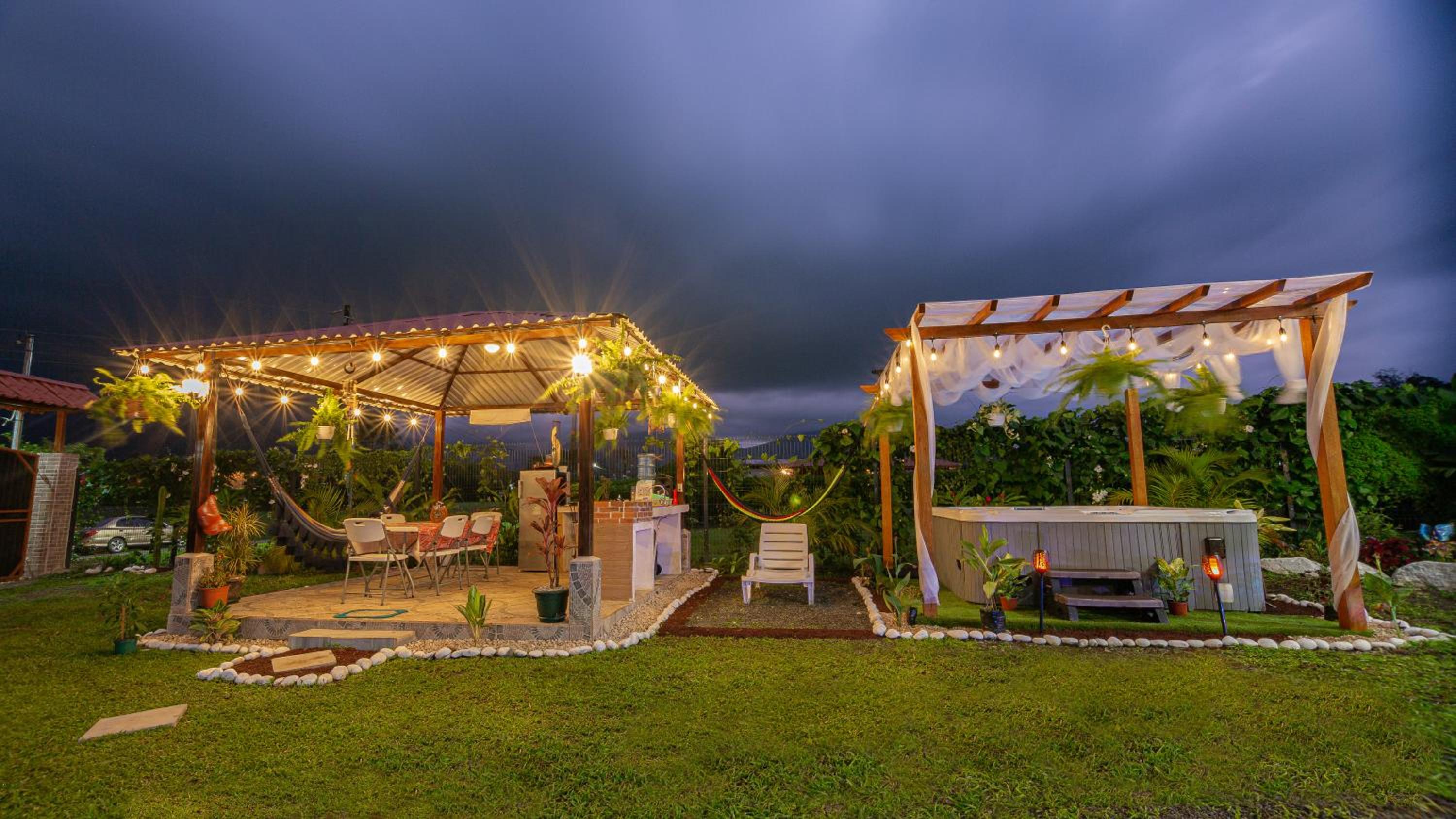 Arenal Tiny Houses - MOON
