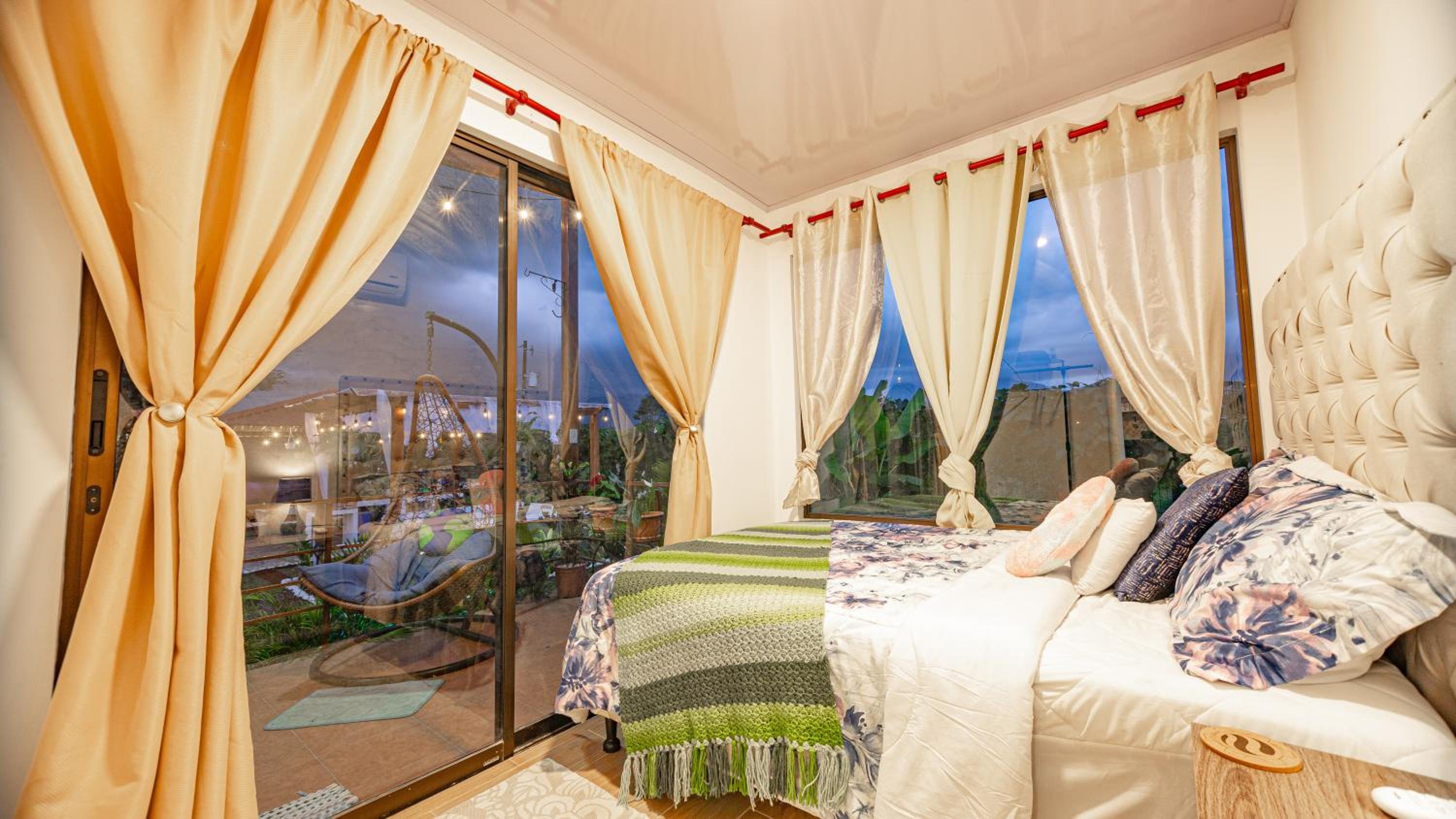 Arenal Tiny Houses - MOON