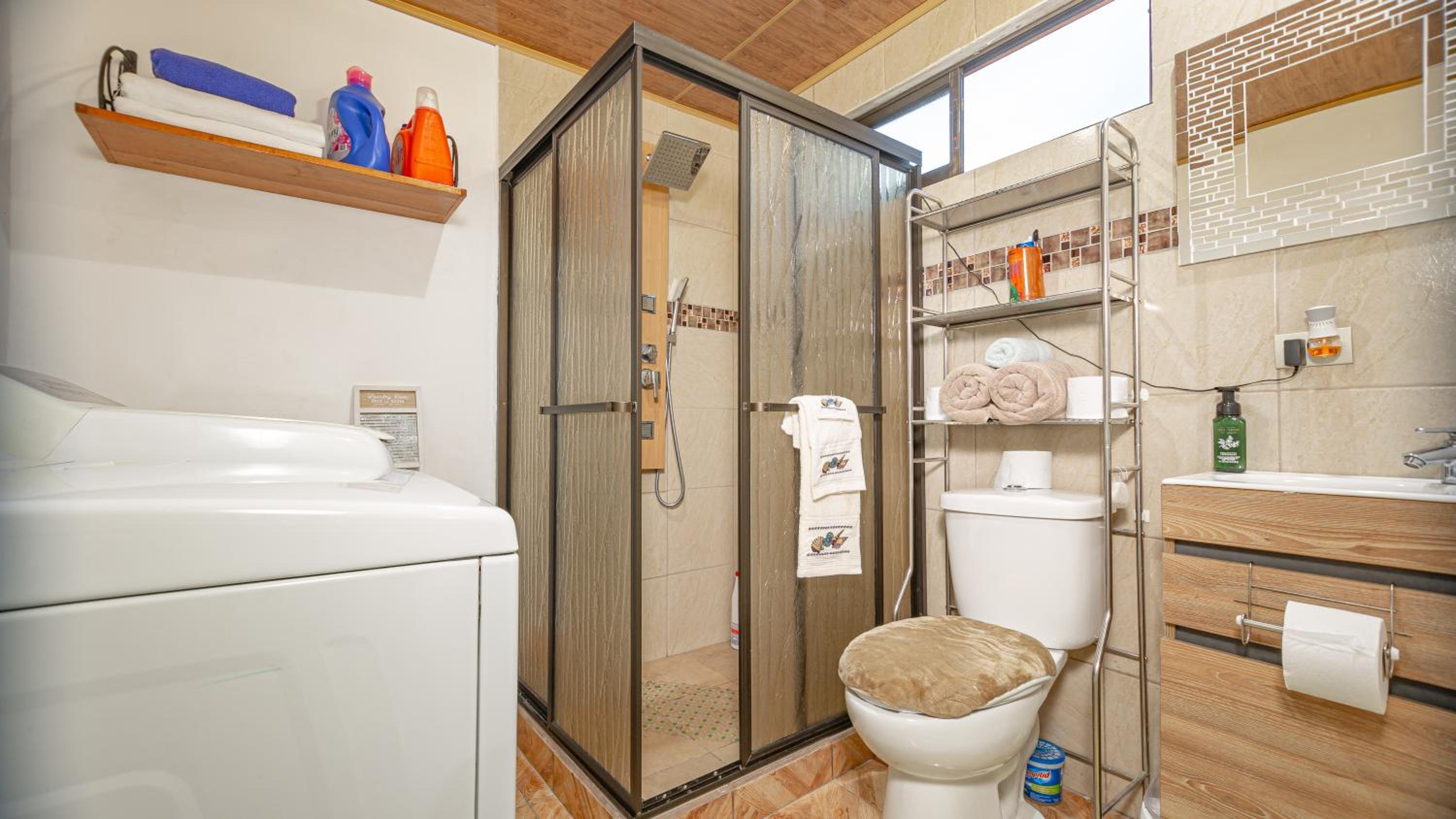 Arenal Tiny Houses - STAR