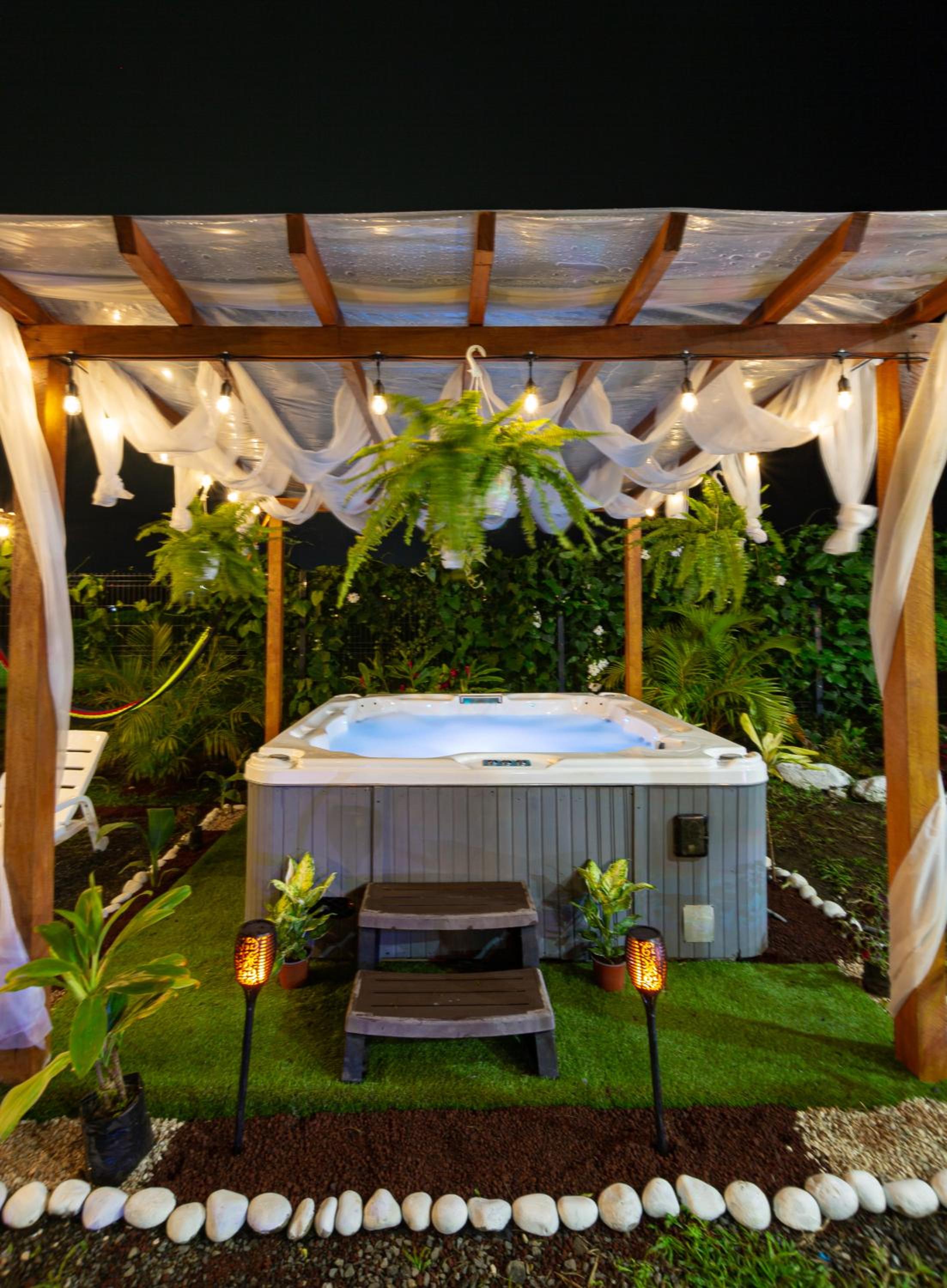 Arenal Tiny Houses - STAR