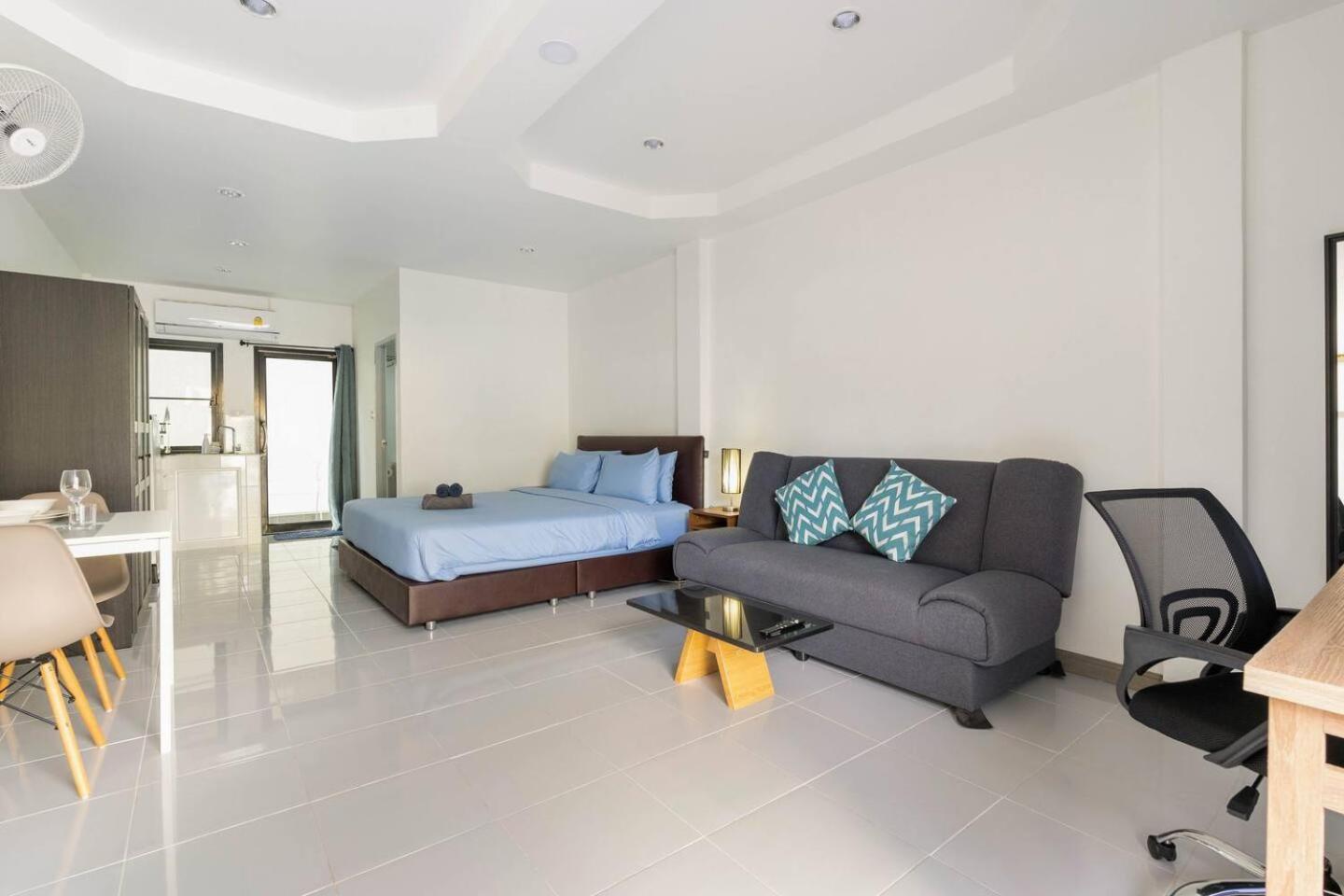 Kamala Fantasy 5 Bedroom Modern Private Pool Villa