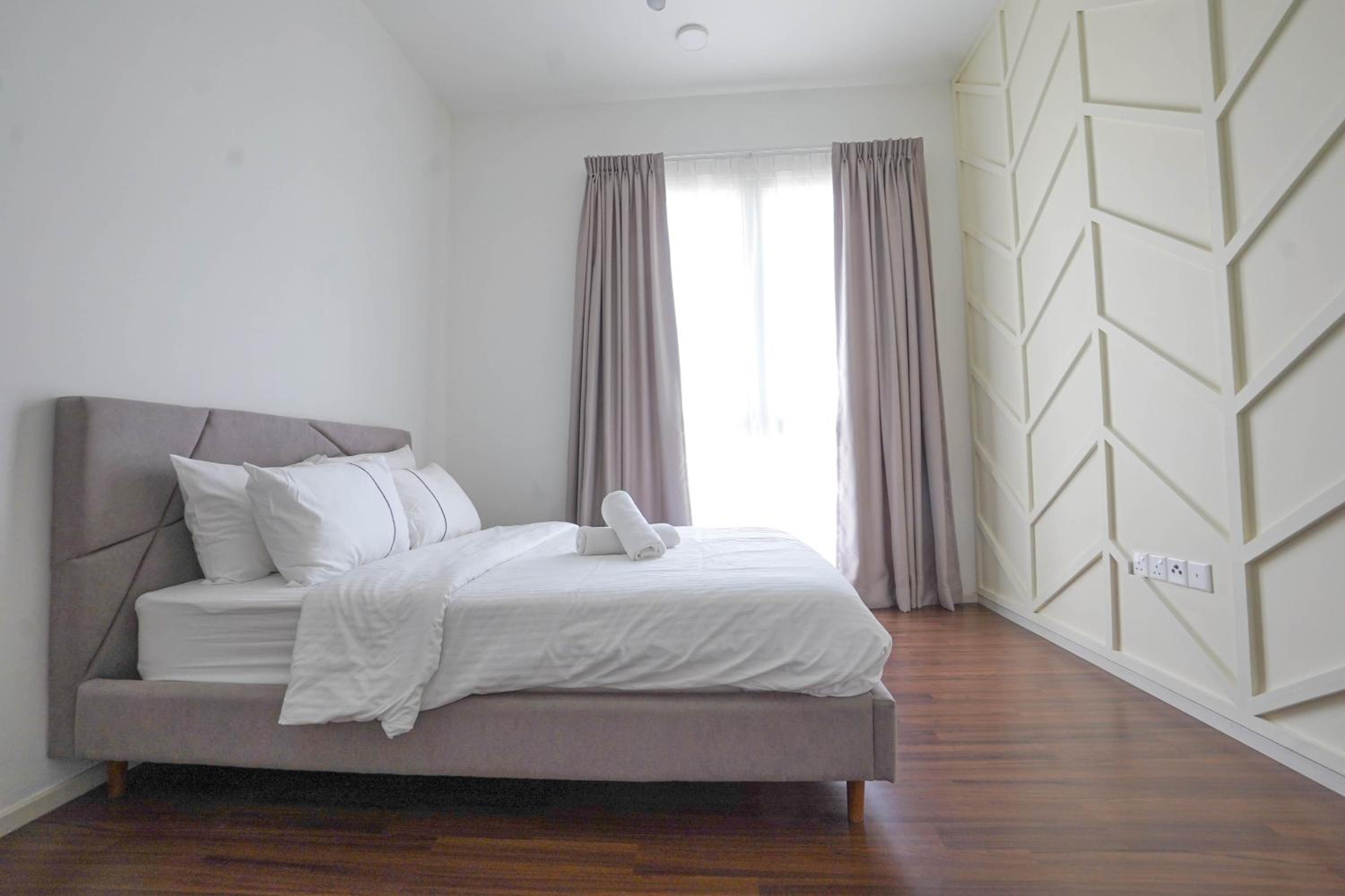 UNA Sunway Velocity Kuala Lumpur by Unimax