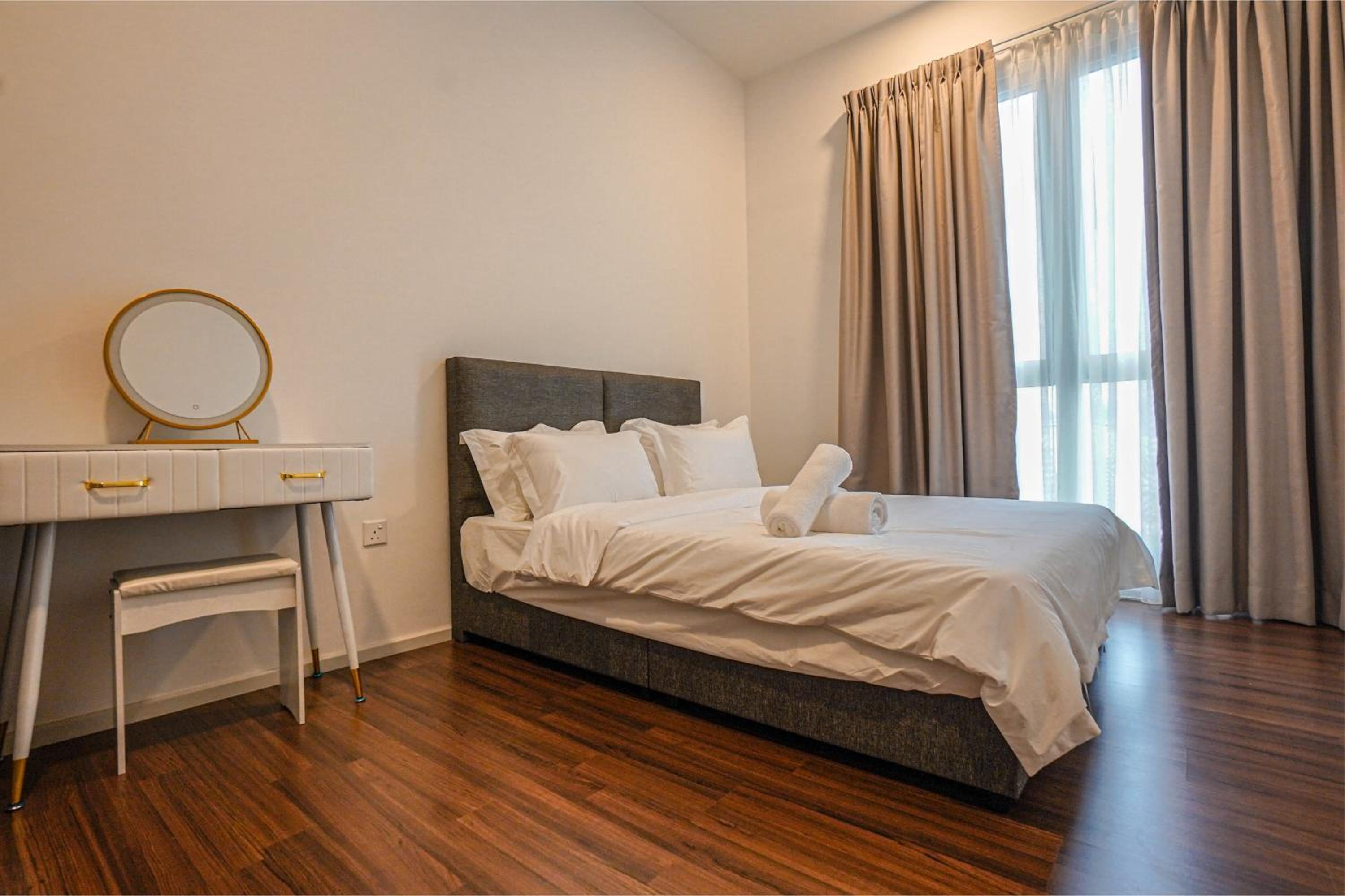 UNA Sunway Velocity Kuala Lumpur by Unimax
