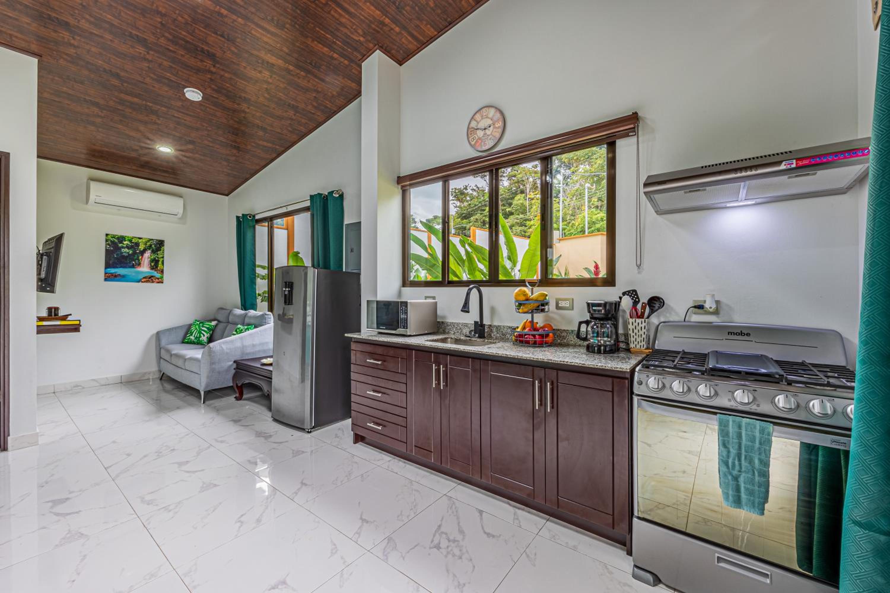 Shalom Chamo Villas