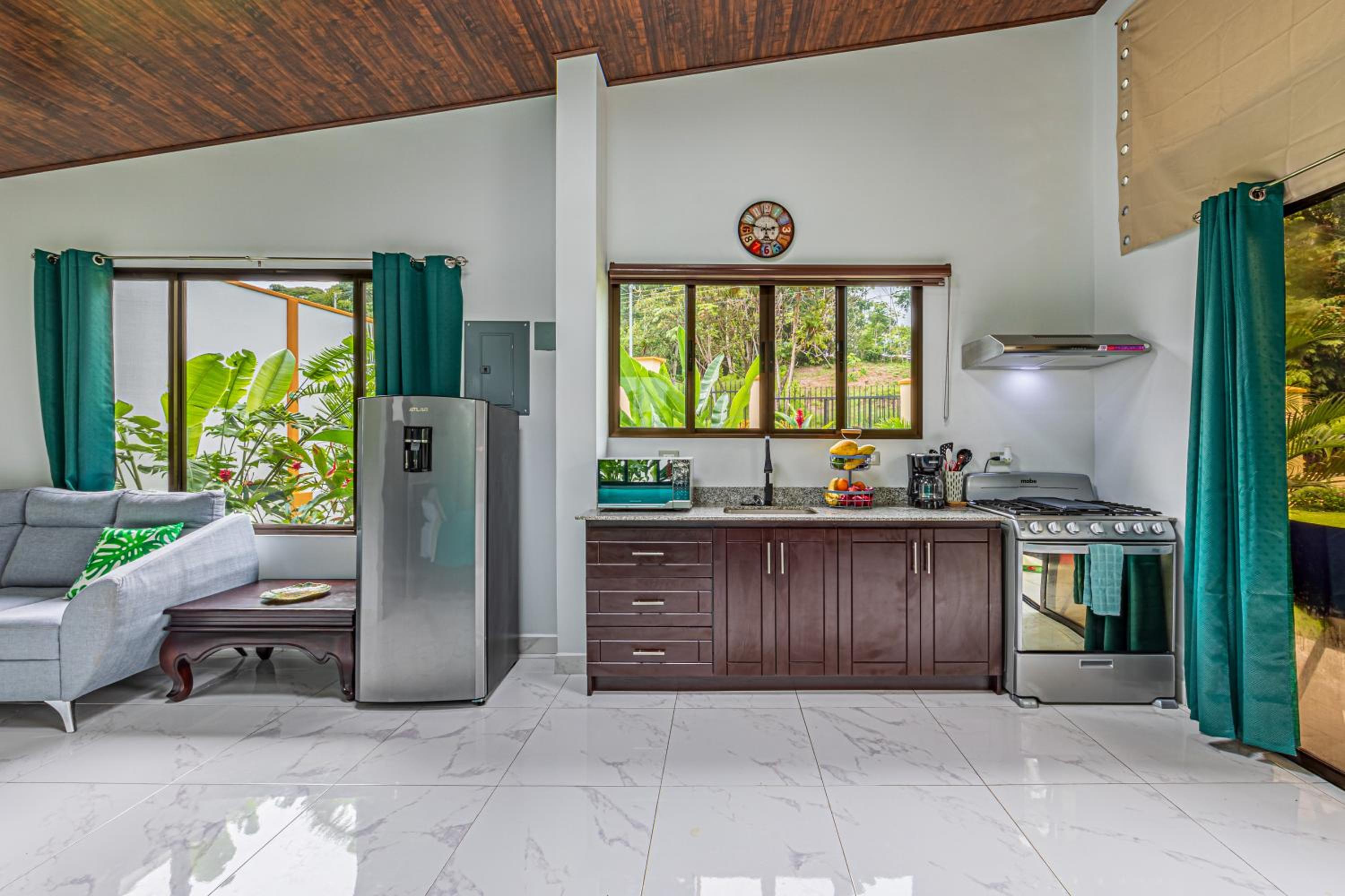 Shalom Chamo Villas