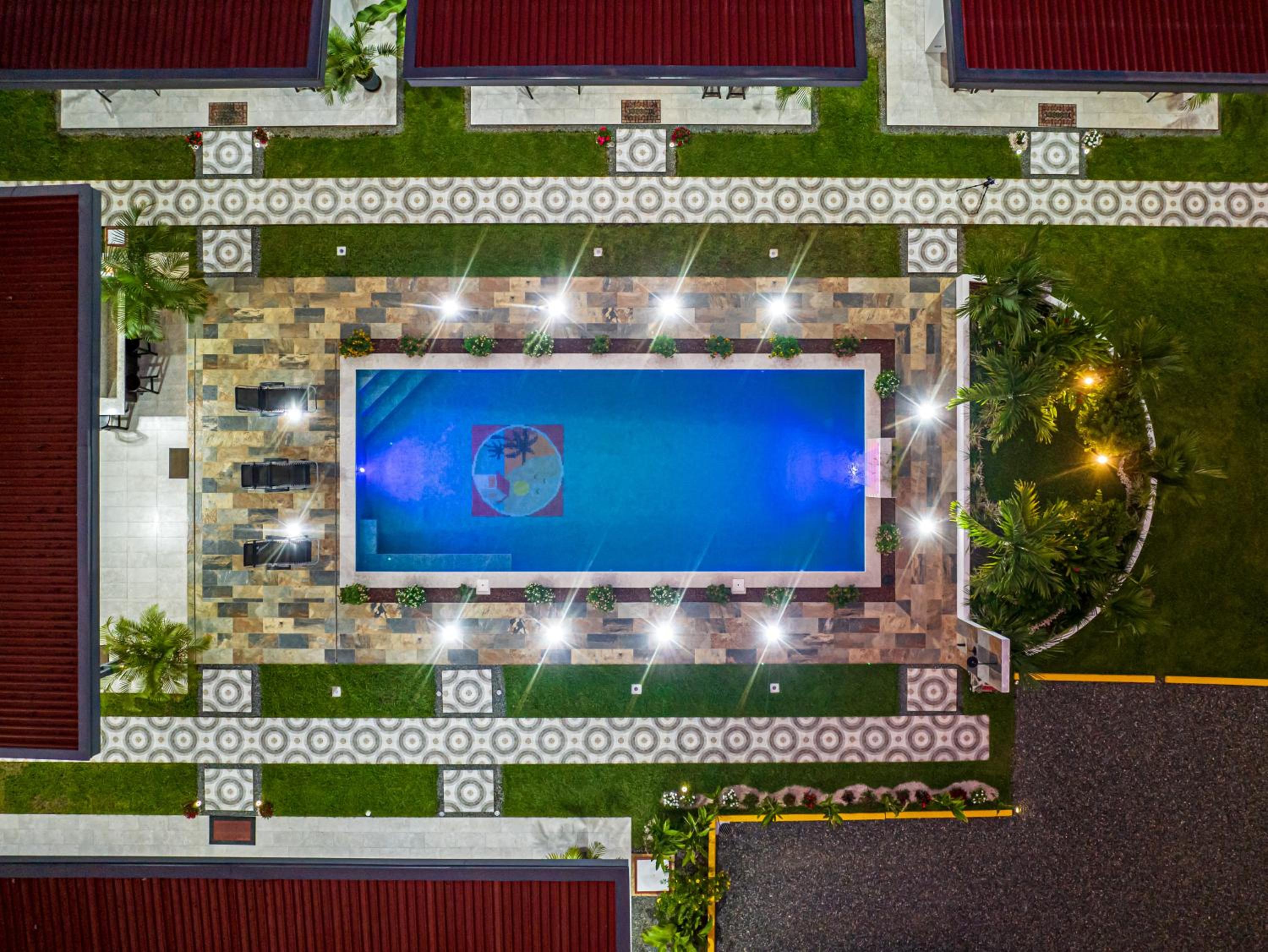 Shalom Chamo Villas