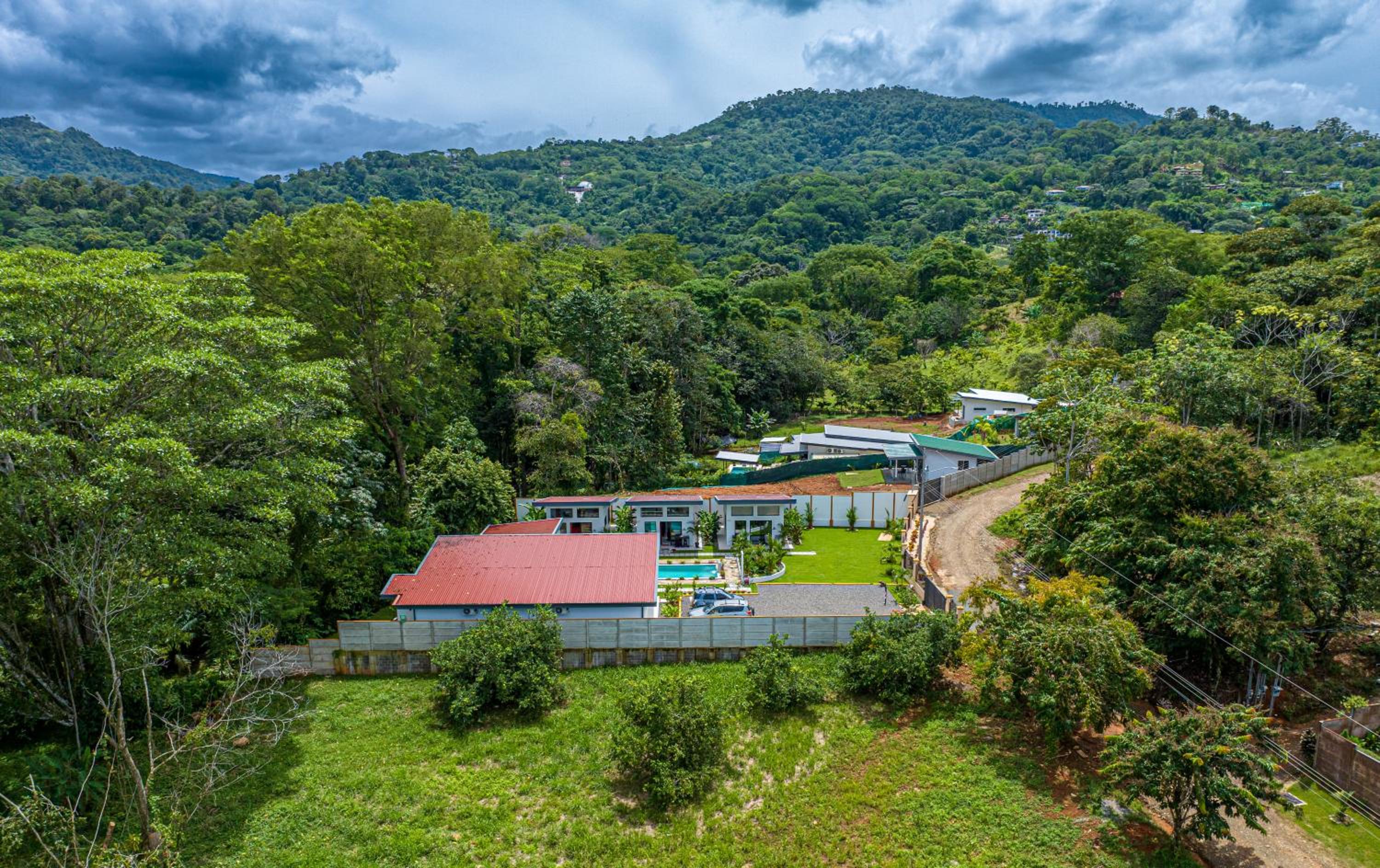 Shalom Chamo Villas